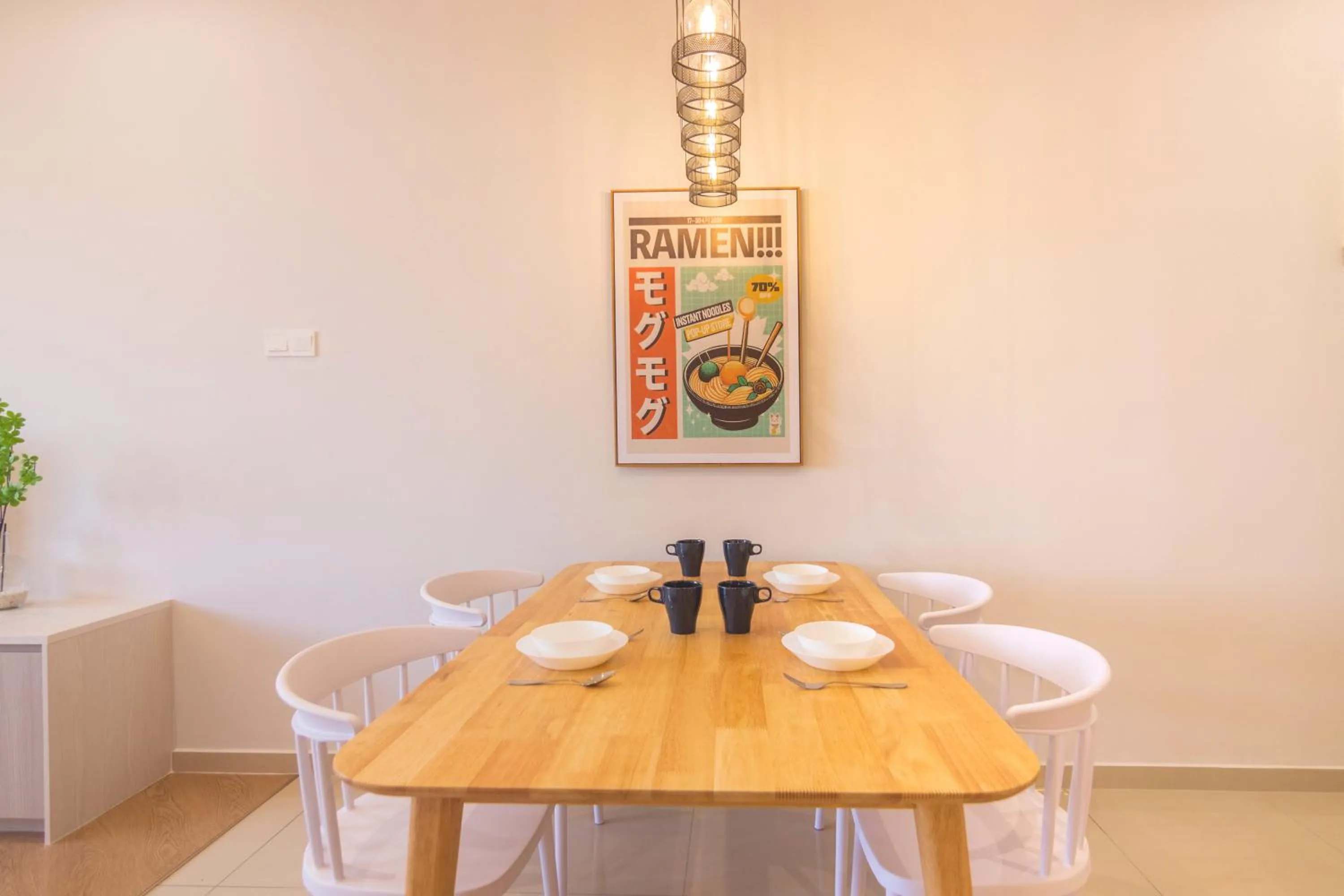 Dining area in Iconic Regency by Stellar ALV