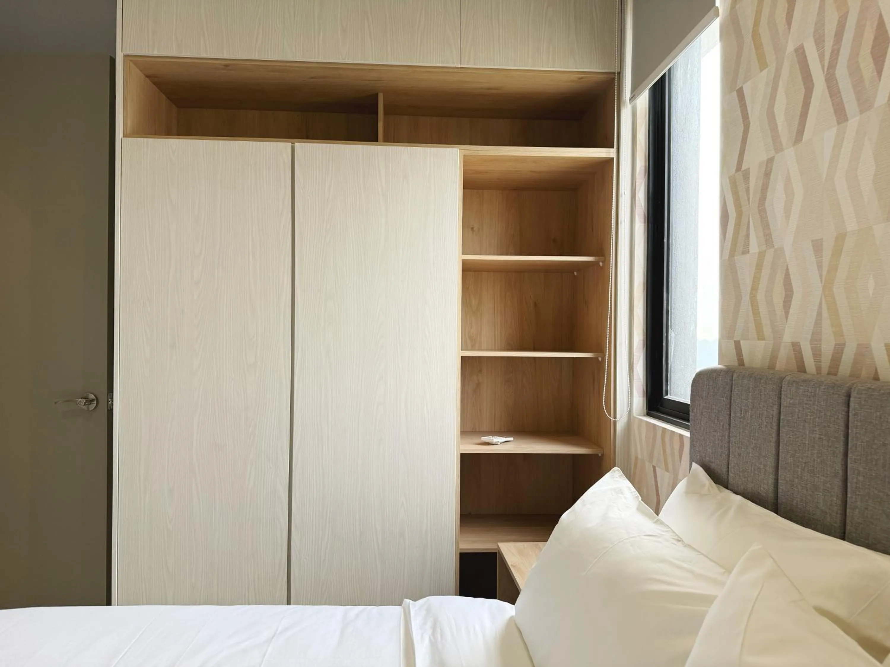 wardrobe, Bed in Iconic Regency by Stellar ALV