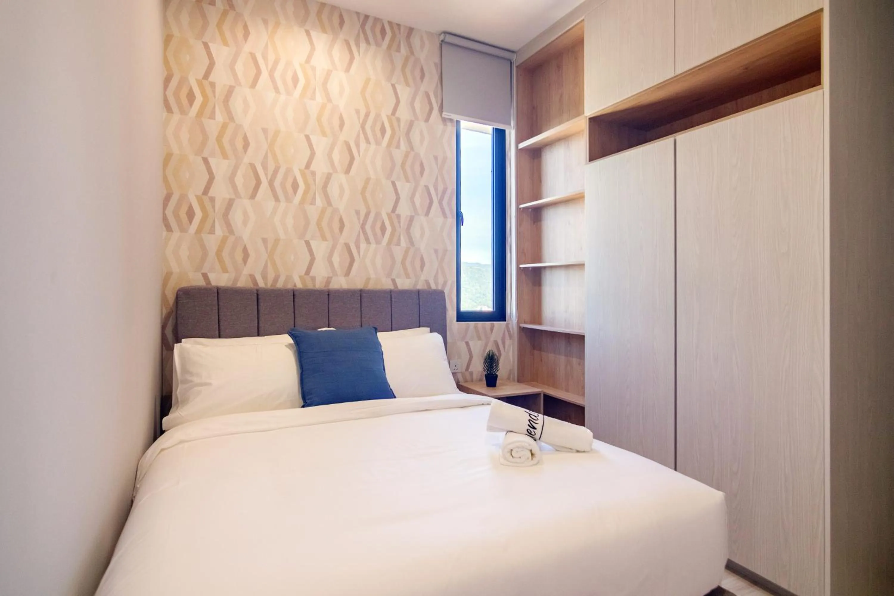 Bed in Iconic Regency by Stellar ALV