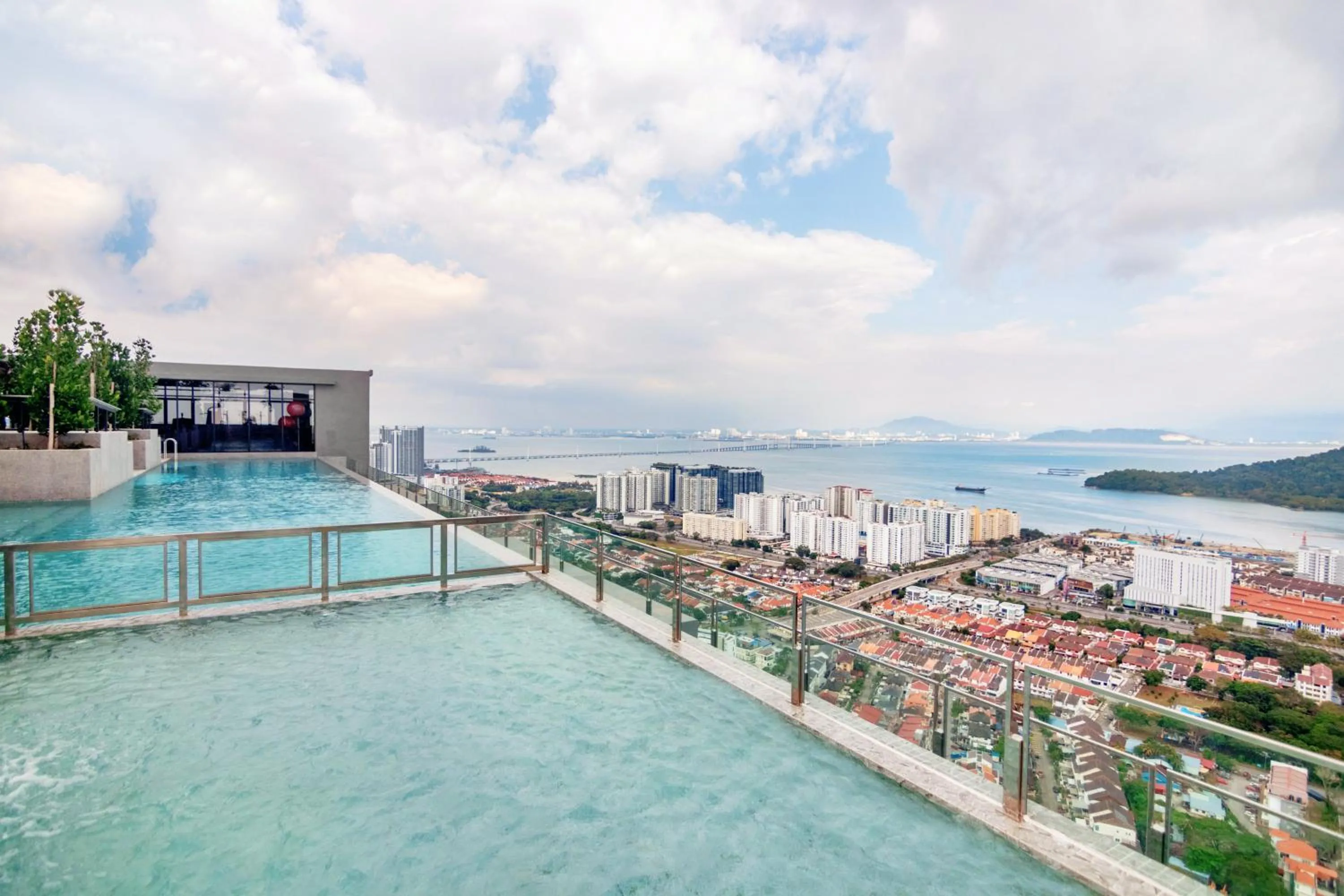 Area and facilities in Iconic Regency by Stellar ALV