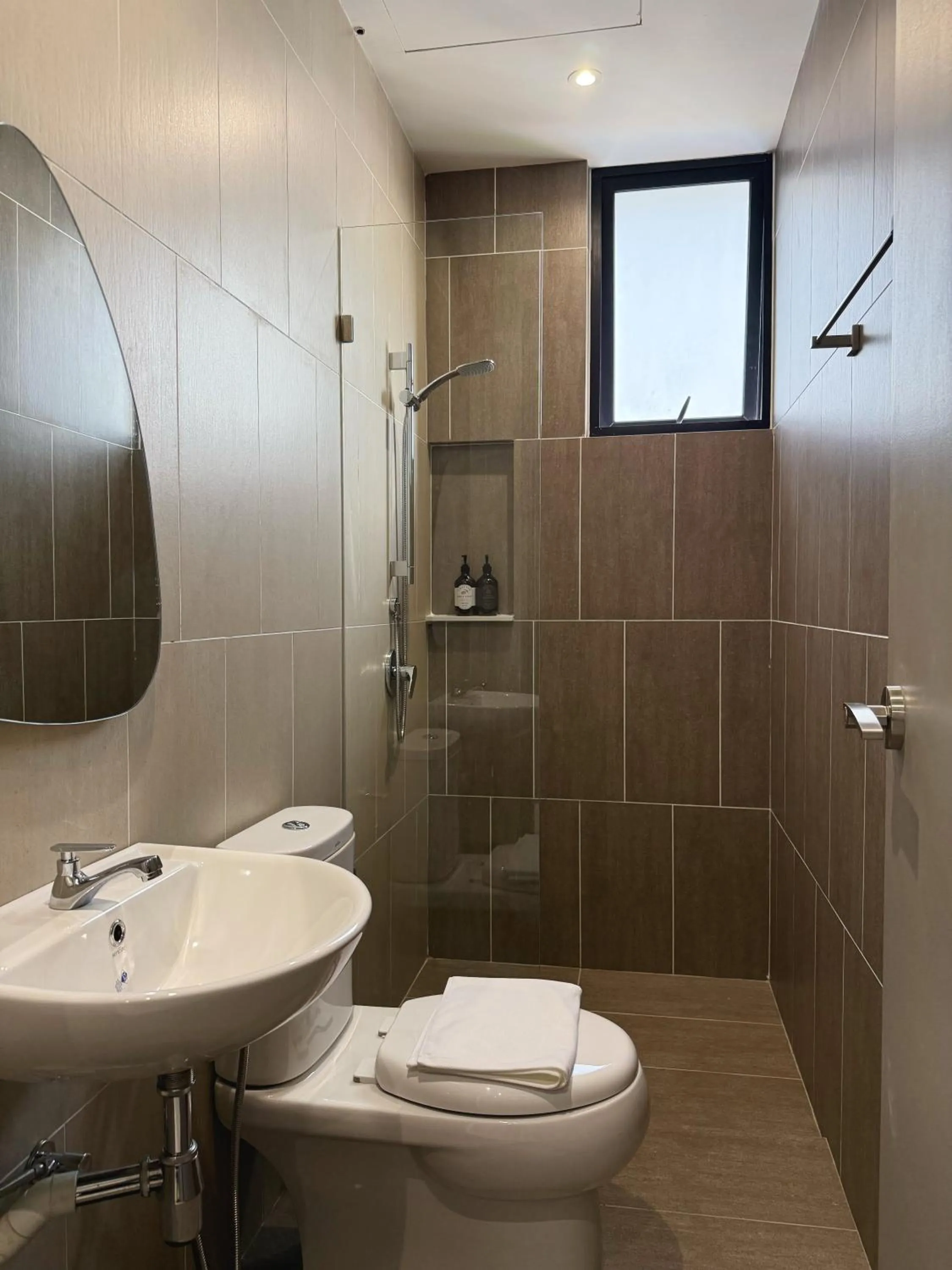 Bathroom in Iconic Regency by Stellar ALV