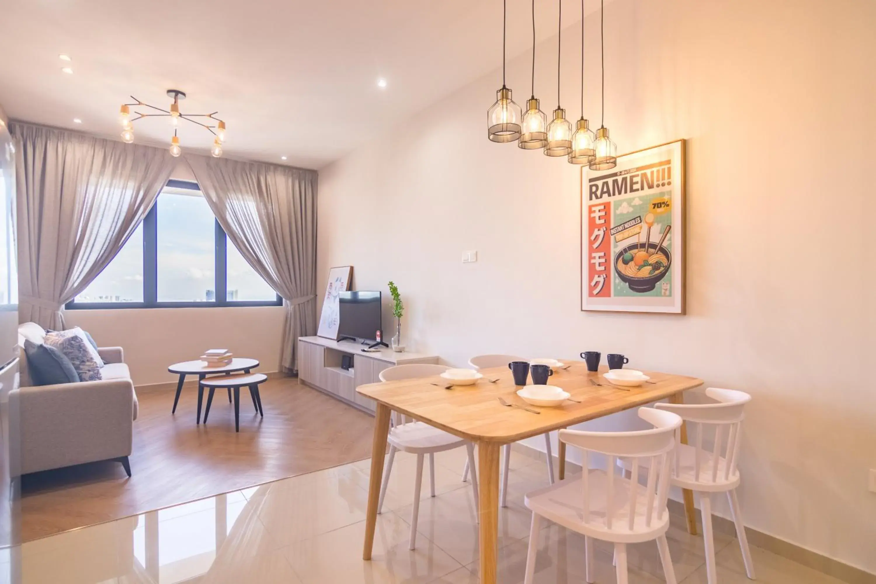 Romance, Panoramic View 1-Bedroom Apartment in Iconic Regency by Stellar ALV Romance, Panoramic View 1-Bedroom Apartment in Iconic Regency by Stellar ALV