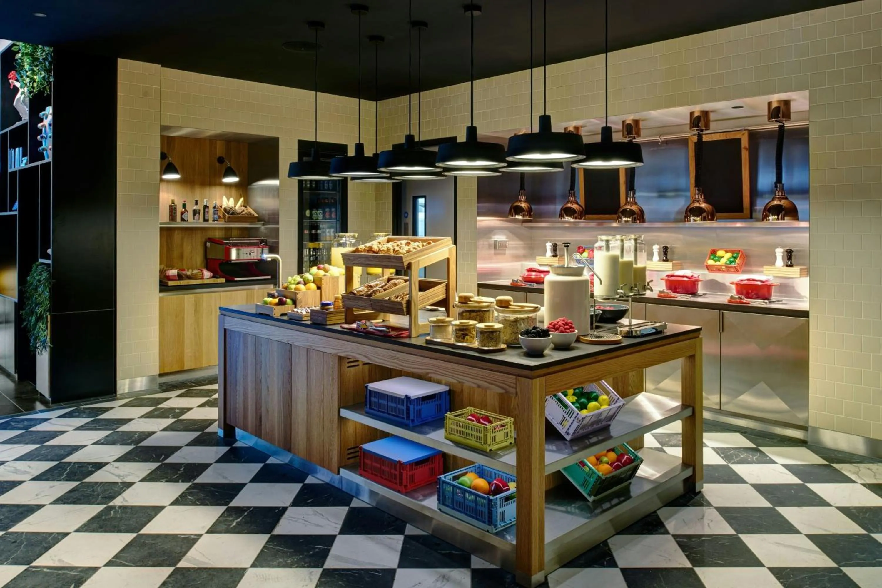 Restaurant/places to eat in citizenM Dublin St Patrick's