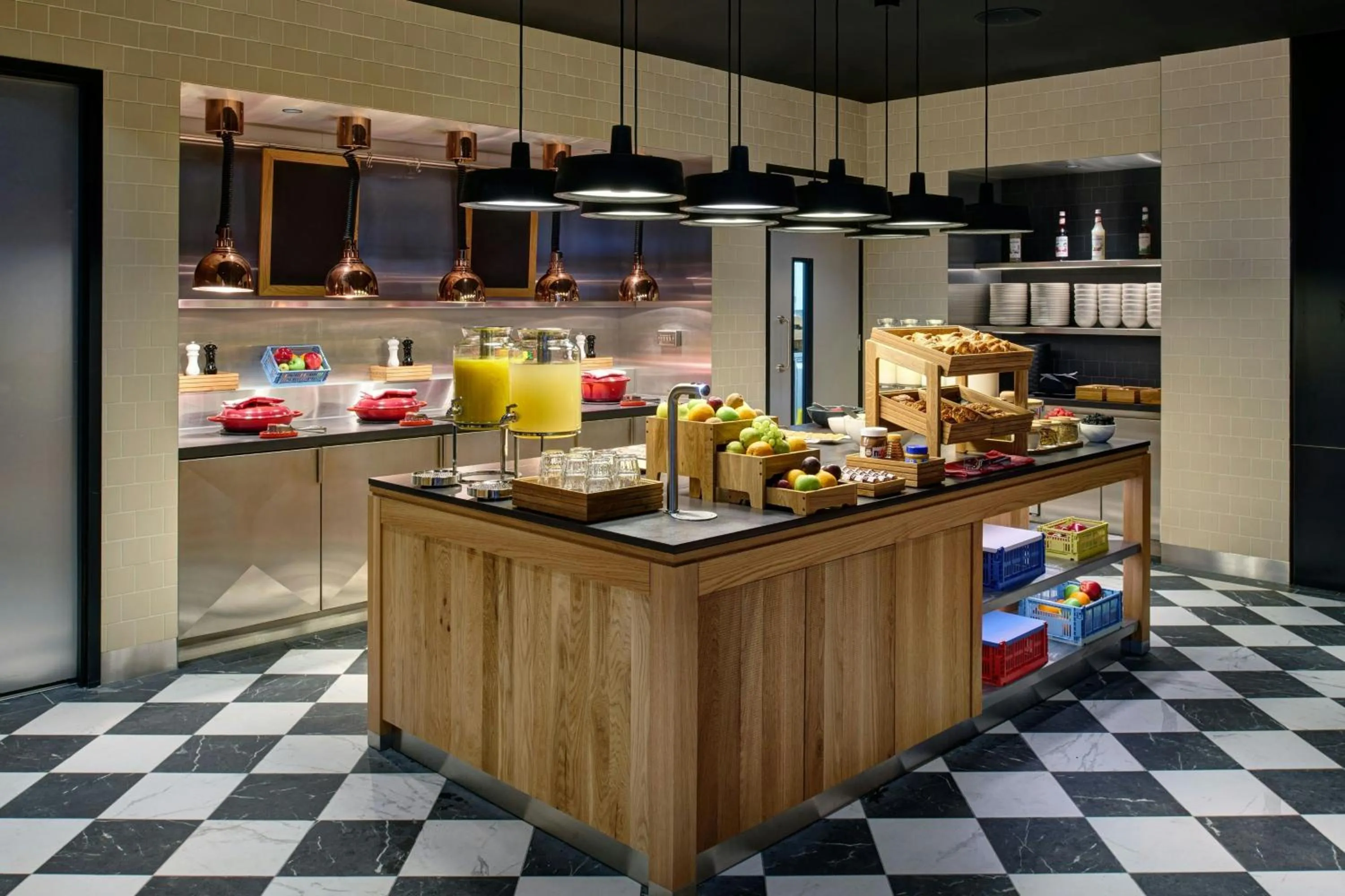 Restaurant/places to eat in citizenM Dublin St Patrick's