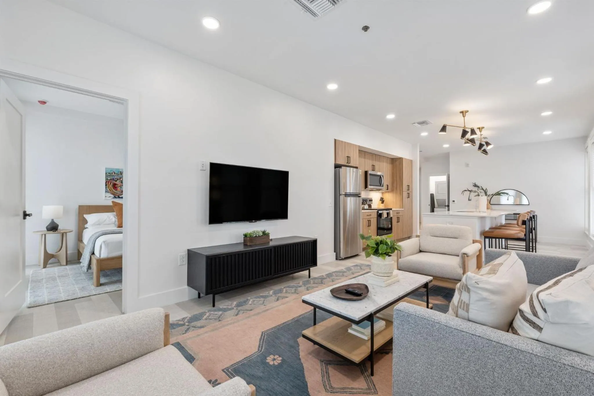 Communal lounge/ TV room in The Continental, powered by Placemakr - Downtown - Market Square