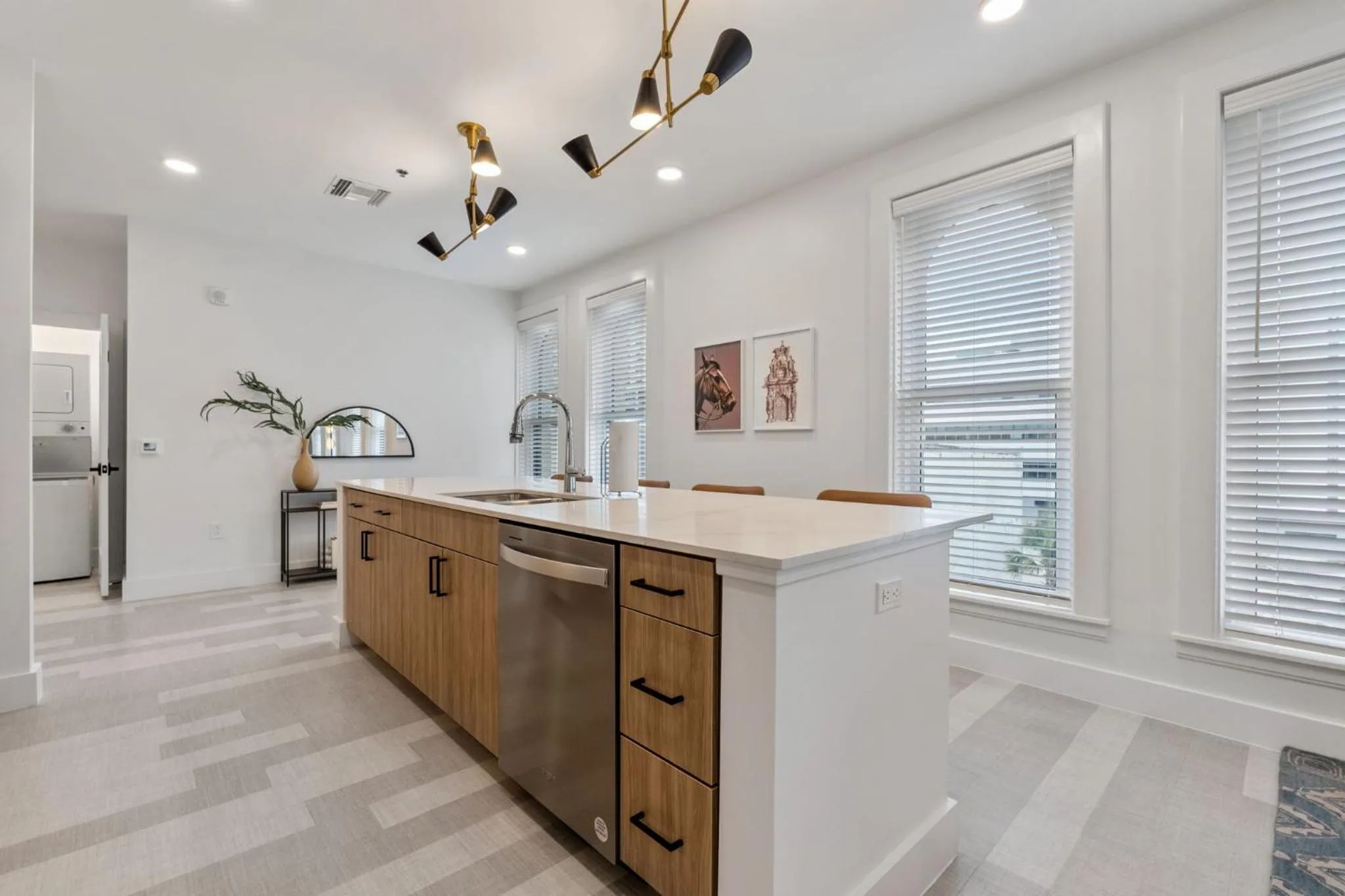 kitchen in The Continental, powered by Placemakr - Downtown - Market Square