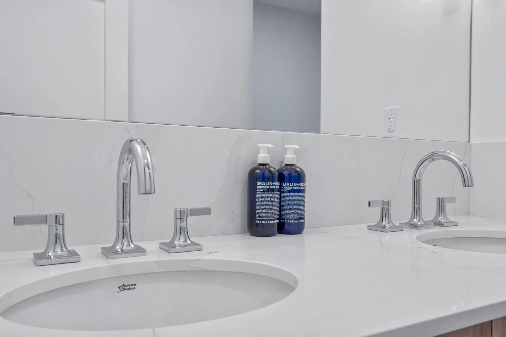 Bathroom in The Continental, powered by Placemakr - Downtown - Market Square