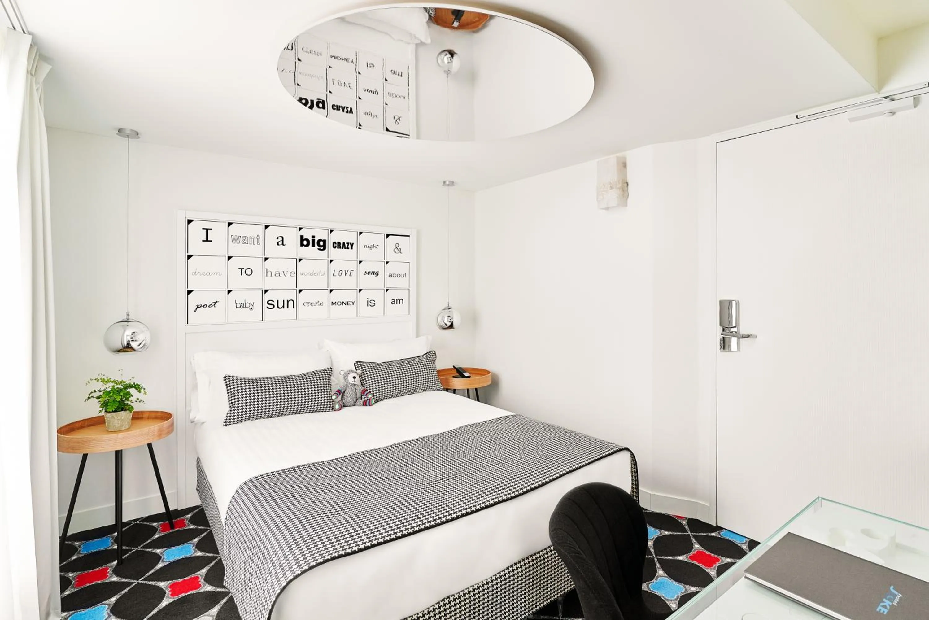 Photo of the whole room, Bed in Hotel Joke - Astotel