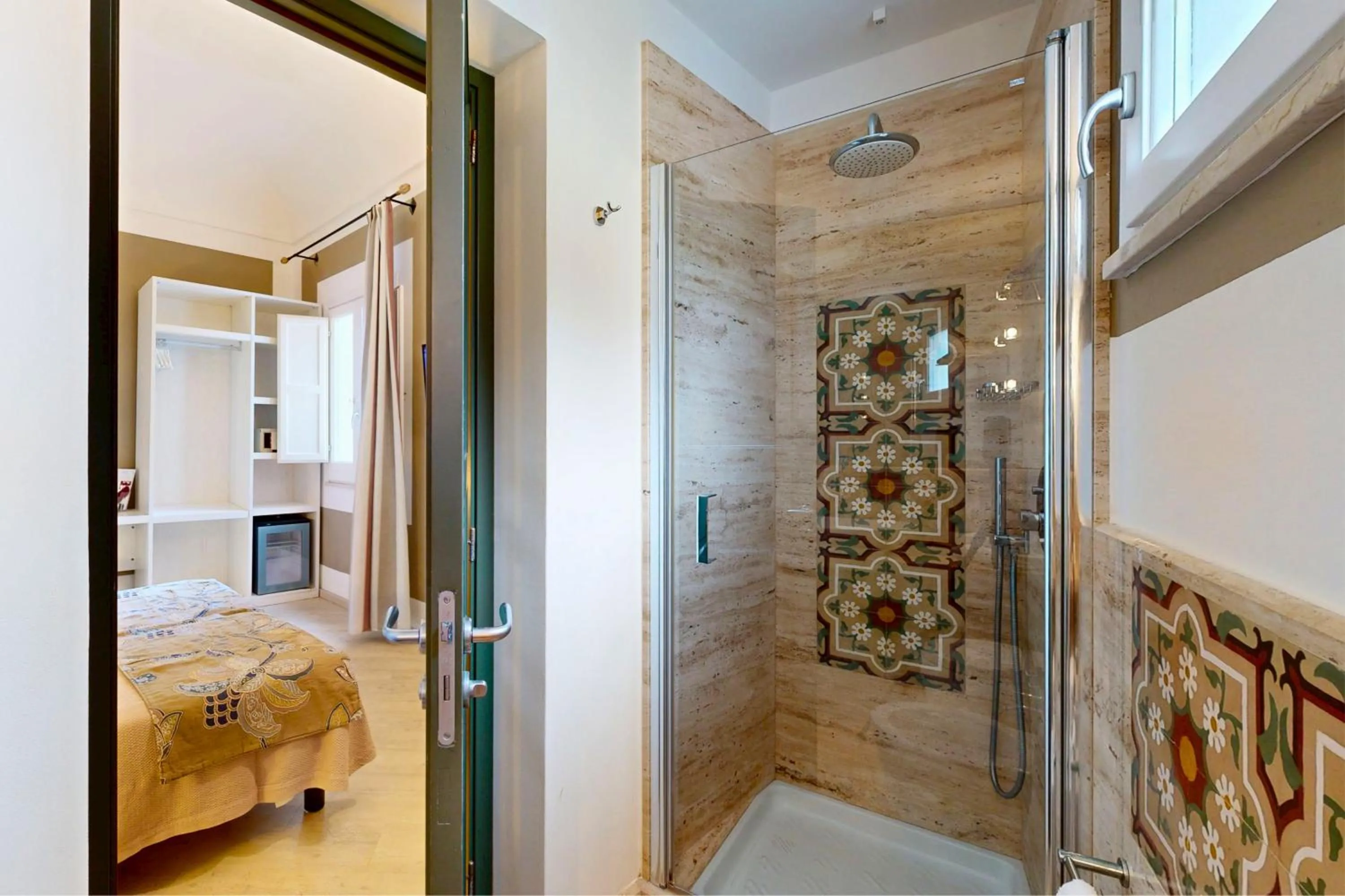 Shower, Bed in Aegusa Hotel