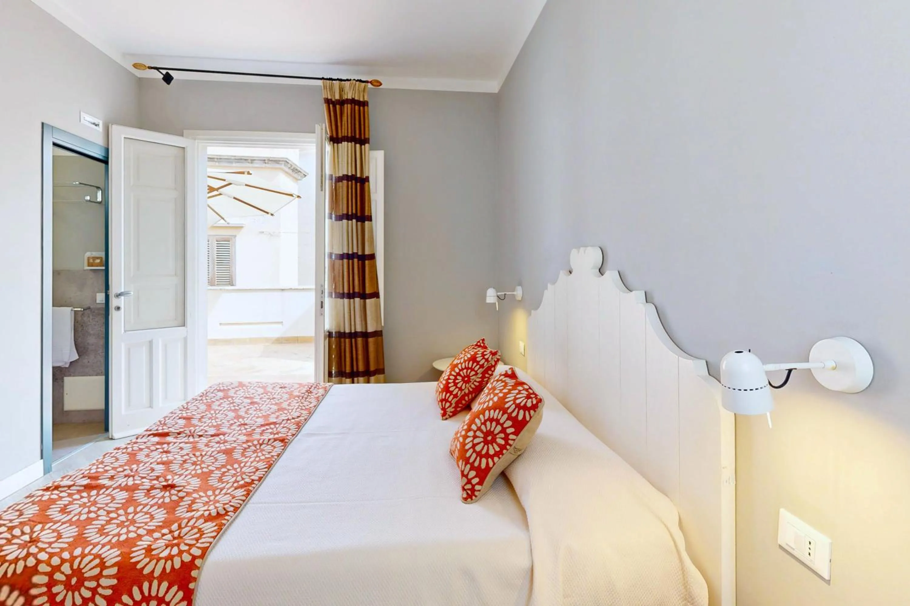 Photo of the whole room, Bed in Aegusa Hotel