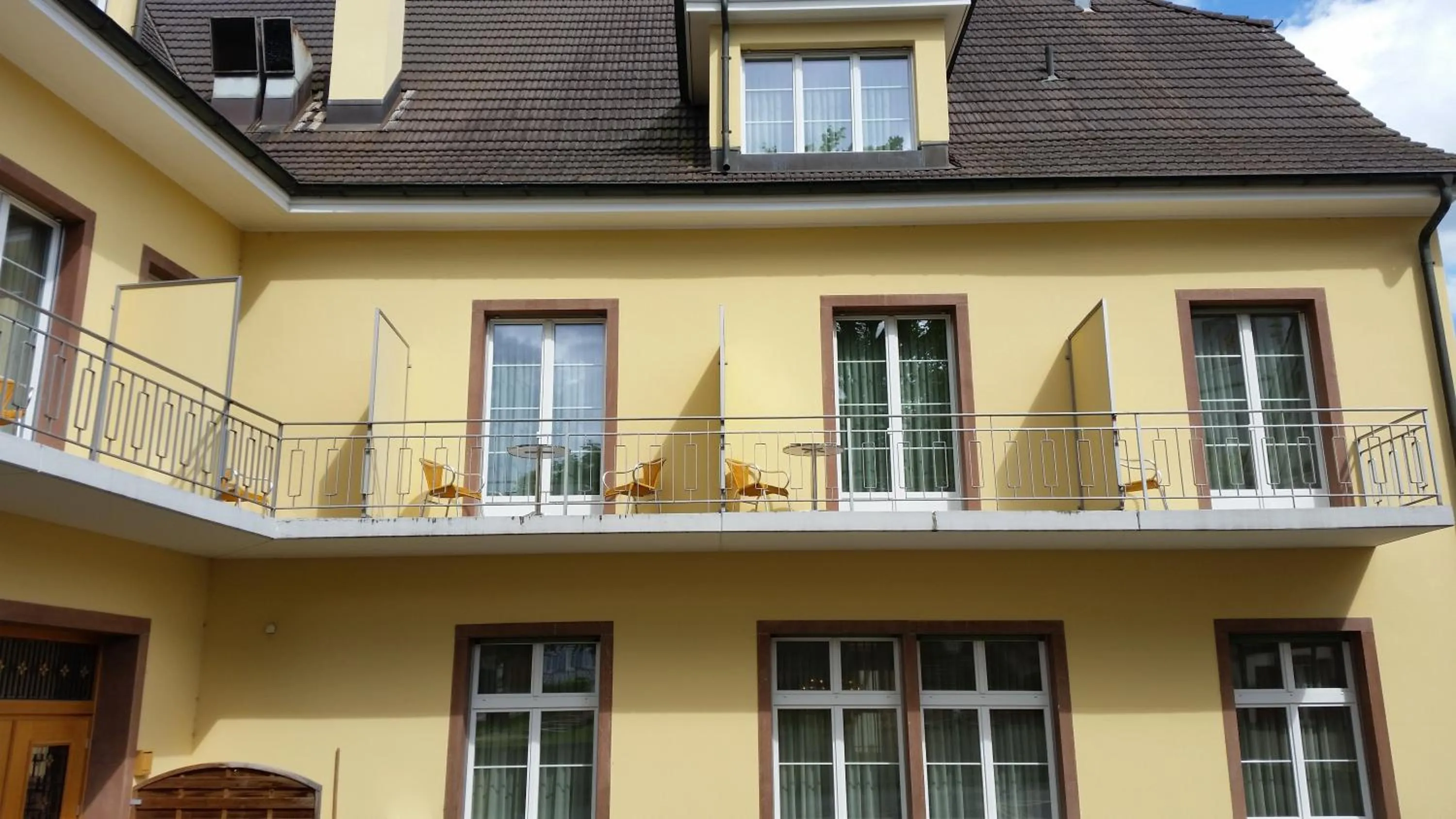 Property building in Hotel Rössli