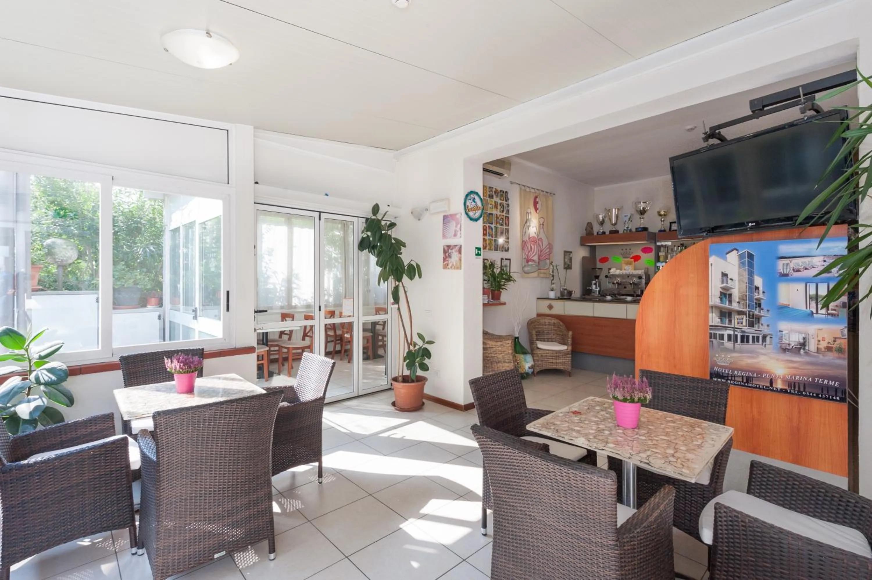 Lounge or bar in Regina Hotel e Ristorante