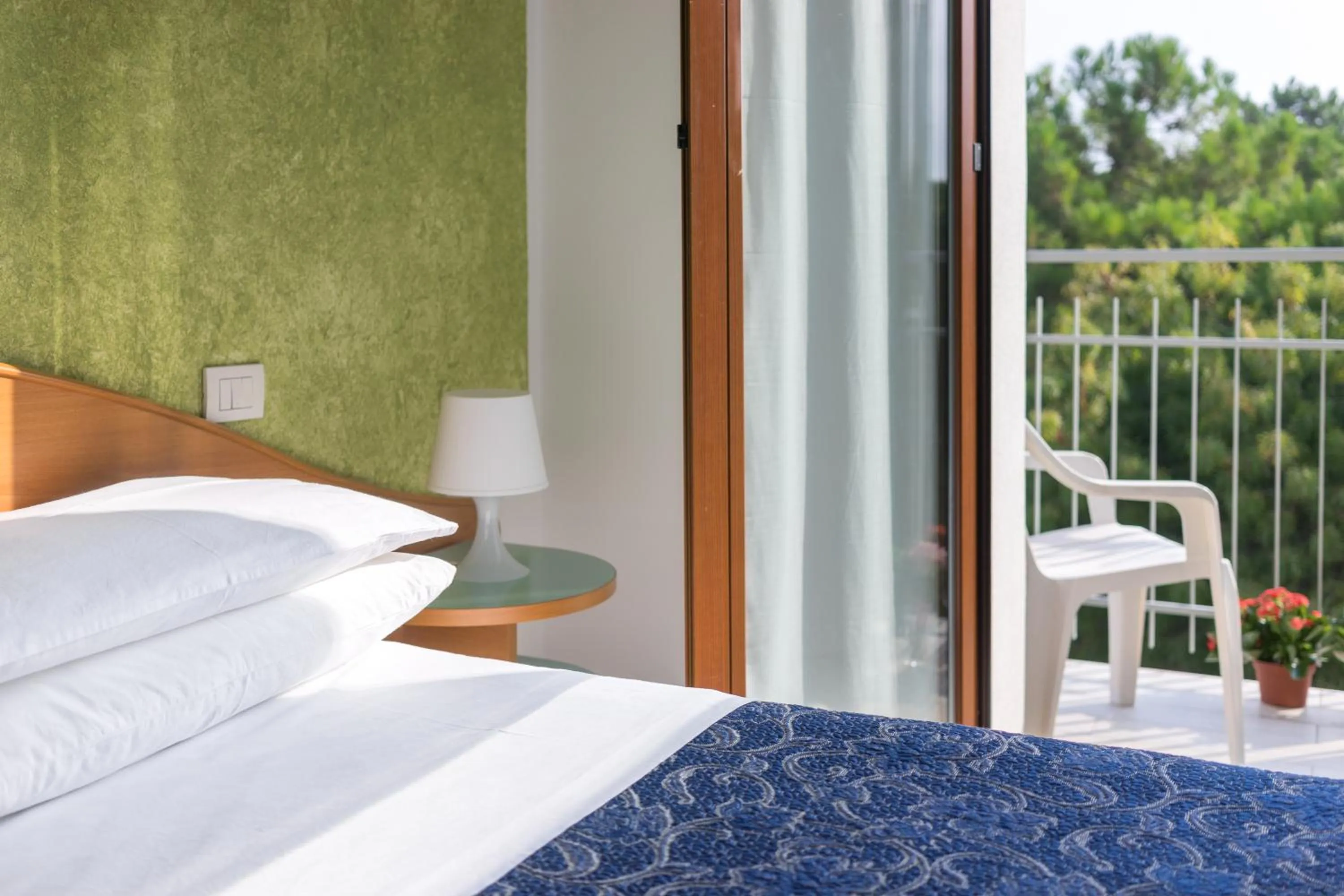 Bedroom, Bed in Regina Hotel e Ristorante