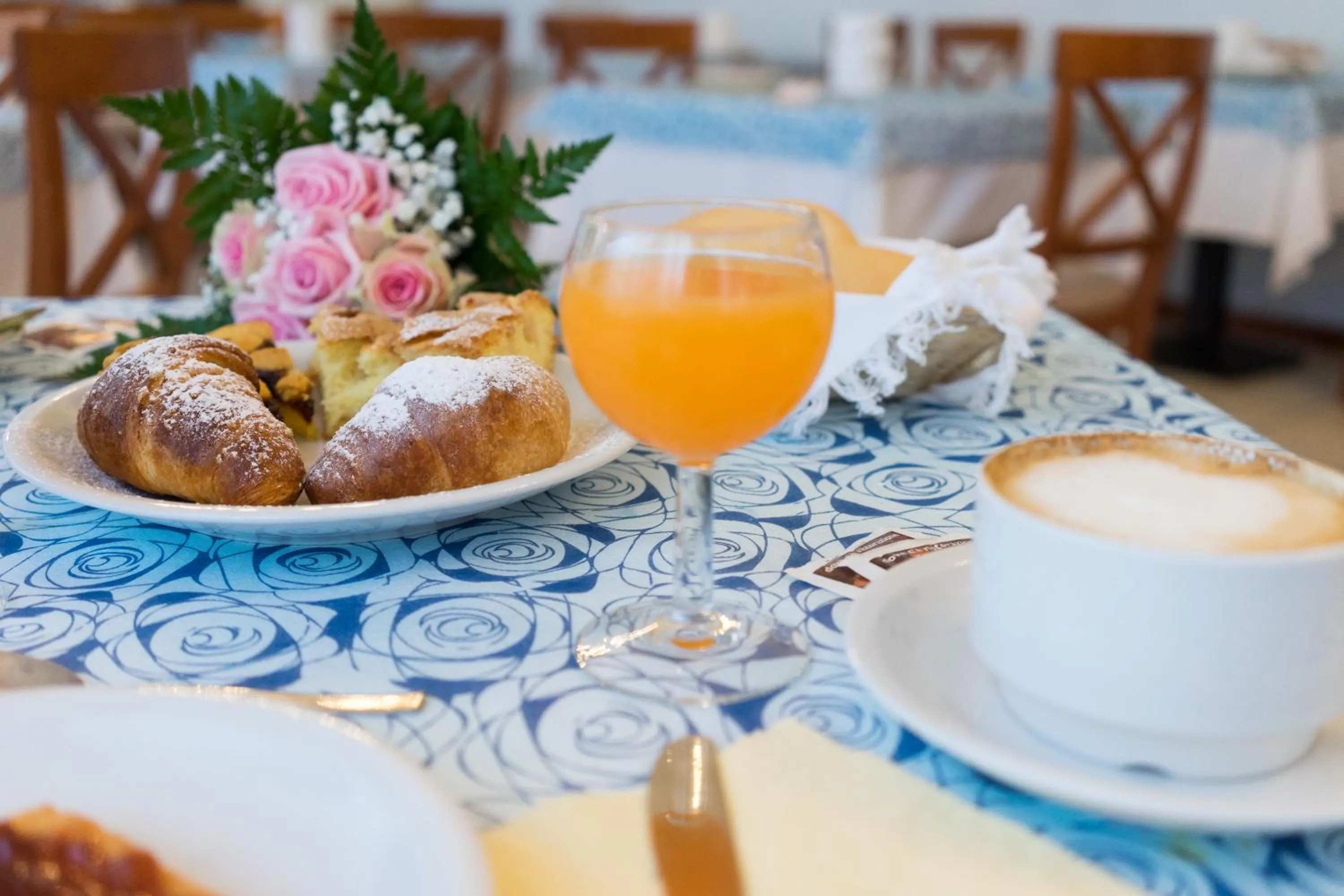 Italian breakfast in Regina Hotel e Ristorante