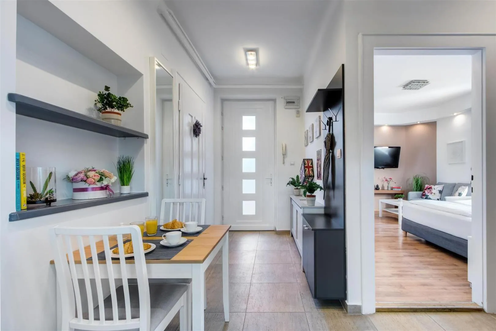 Premium Studio Szervita Square