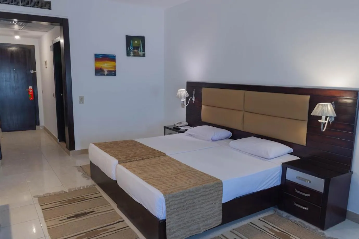 Bed in Cataract Layalina Naama Bay