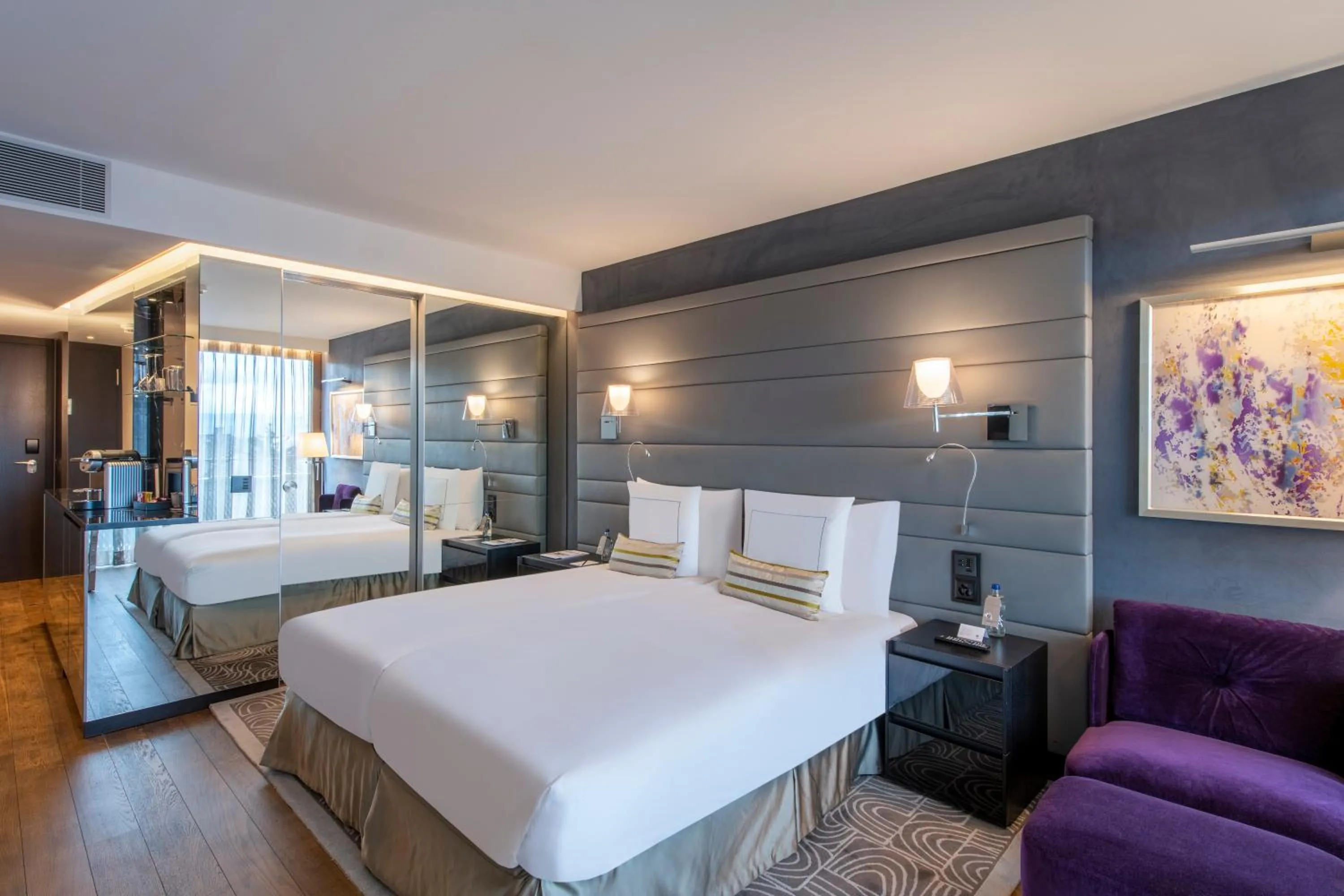 Bedroom, Bed in Royal Savoy Hotel & Spa