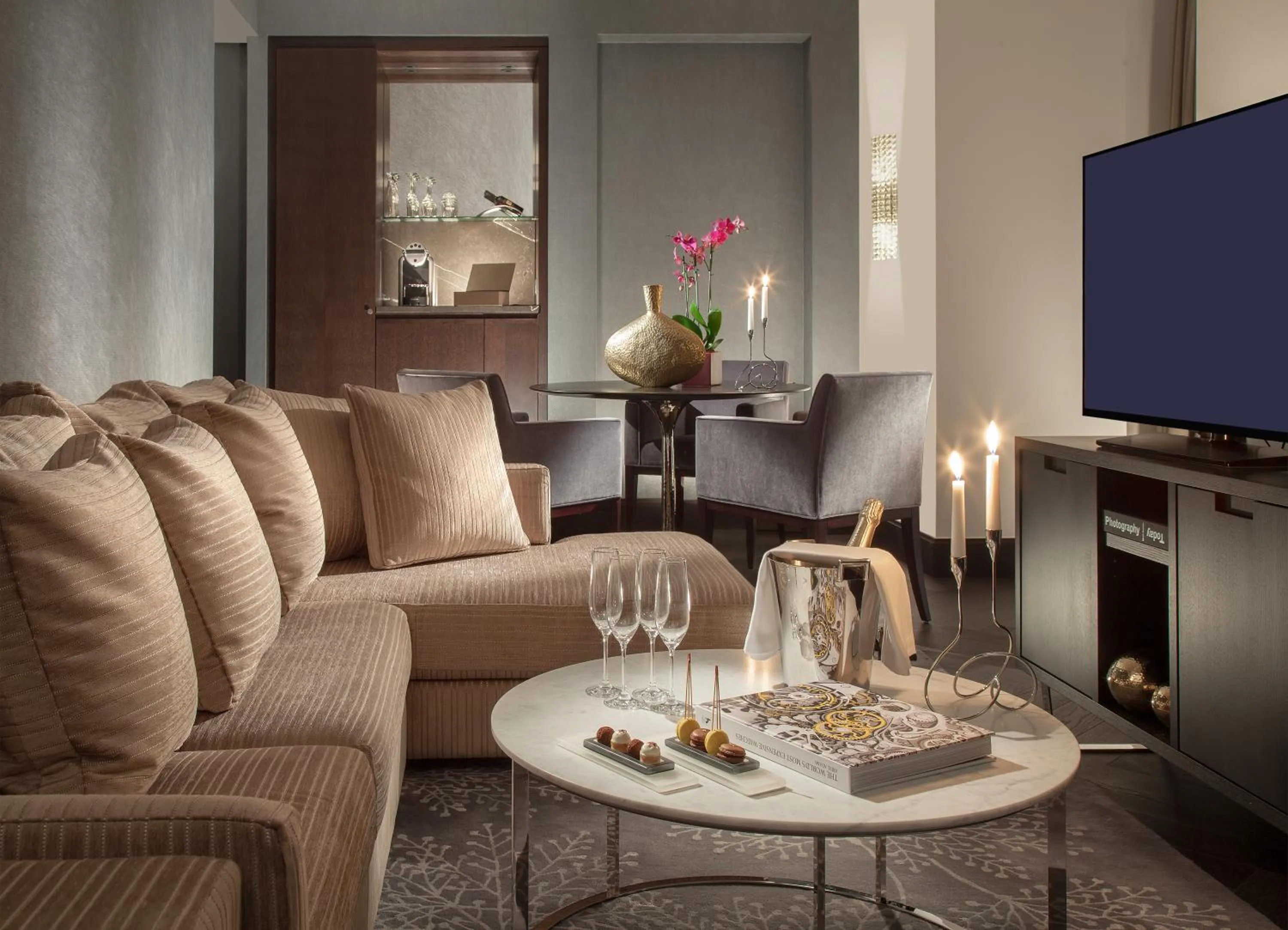 Living room in Royal Savoy Hotel & Spa