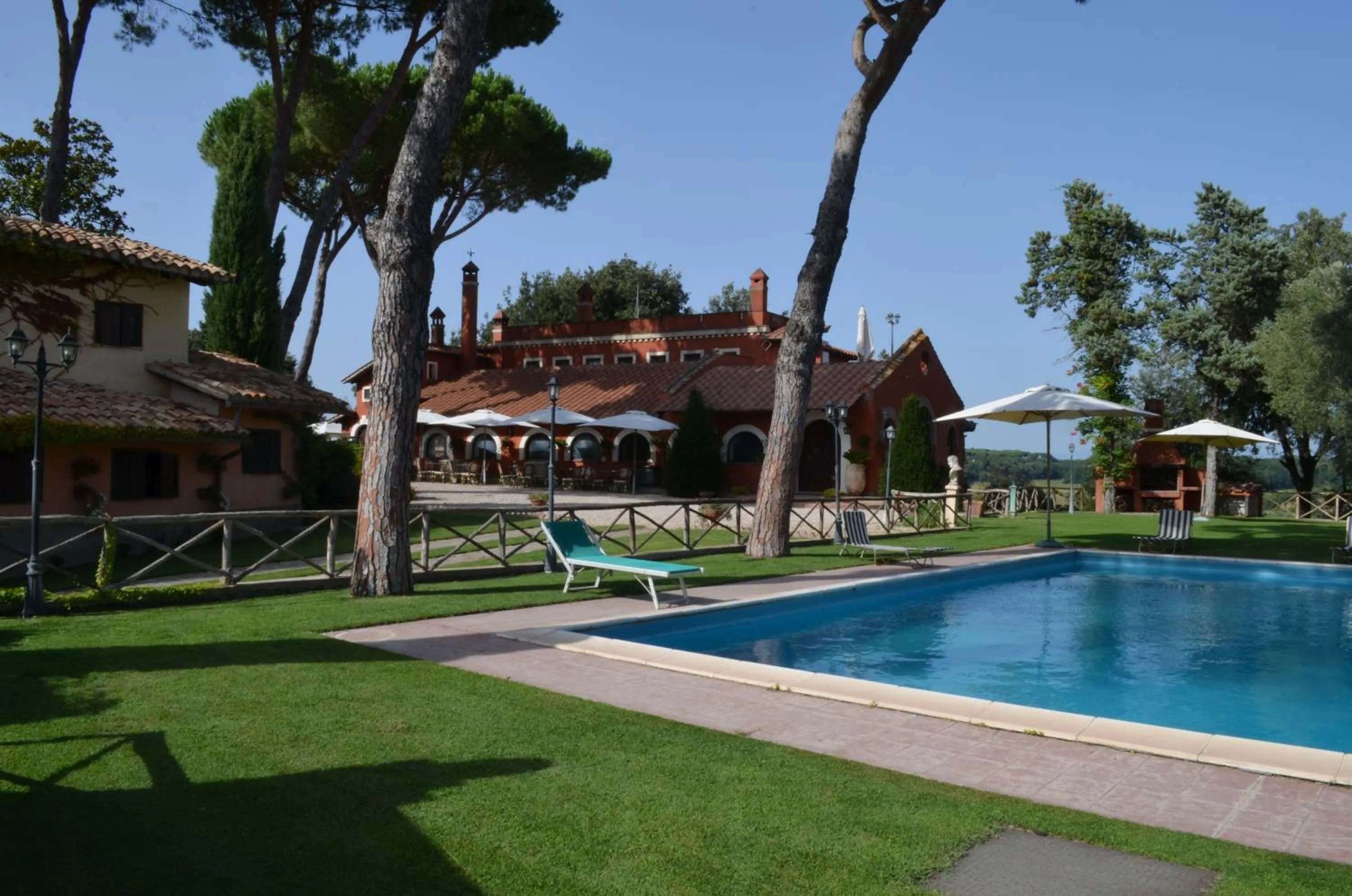 Pool view in Parco delle Nazioni - Relax Grand Resort