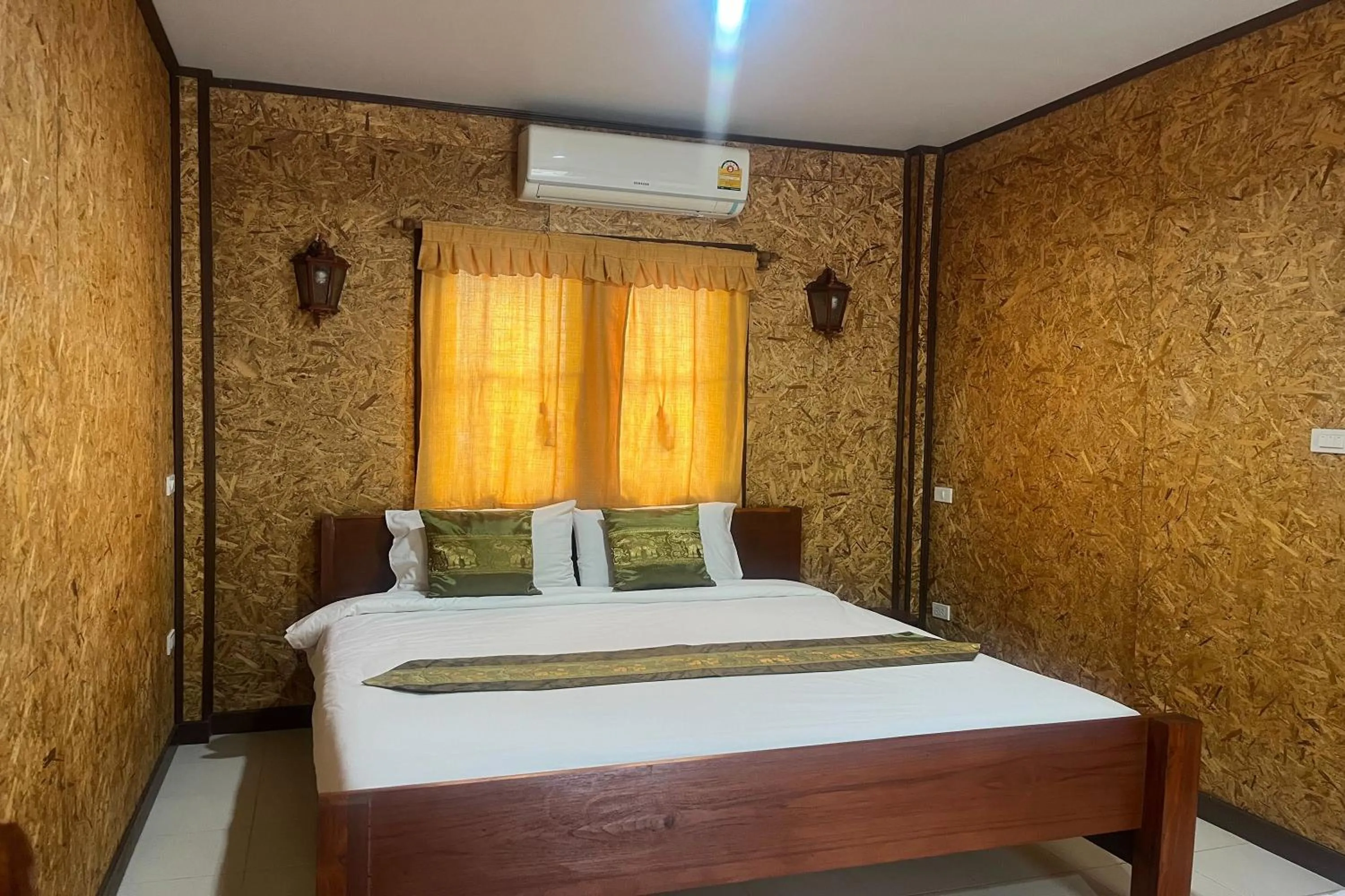 Bed in PAI Hillside Resort