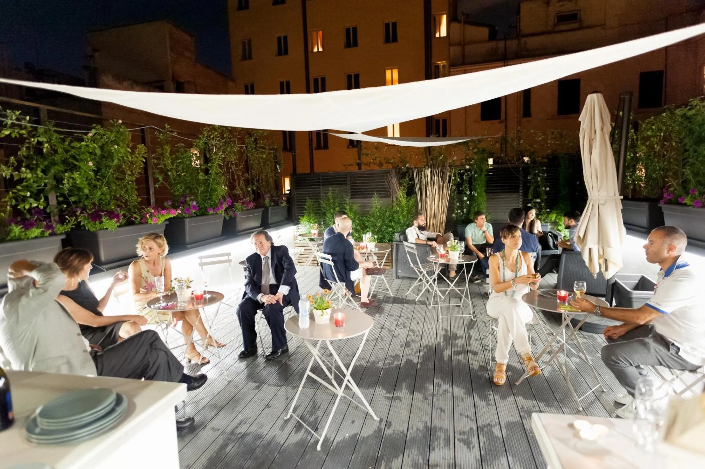 Spring in Vico Rooms and Terrace