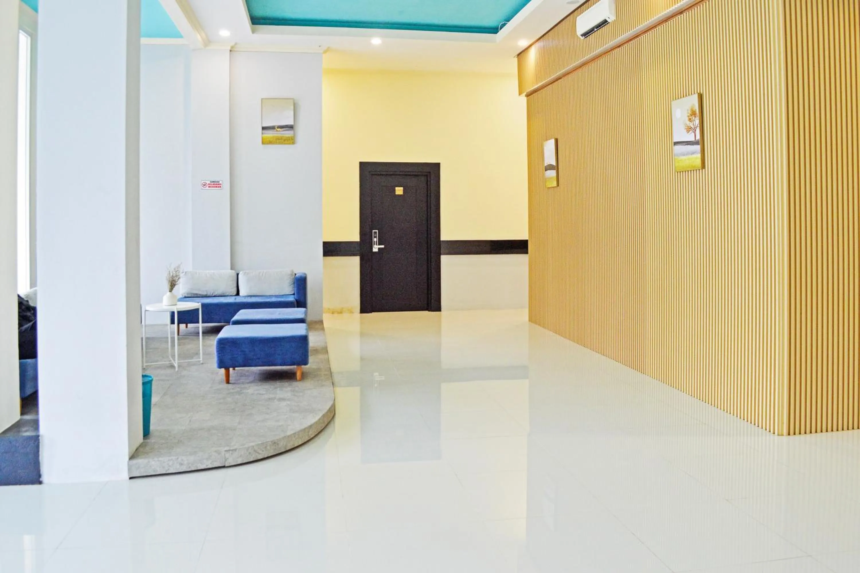 Lobby or reception in Collection O Balikpapan Near Balikpapan Super Block Formerly City Inn Hotel