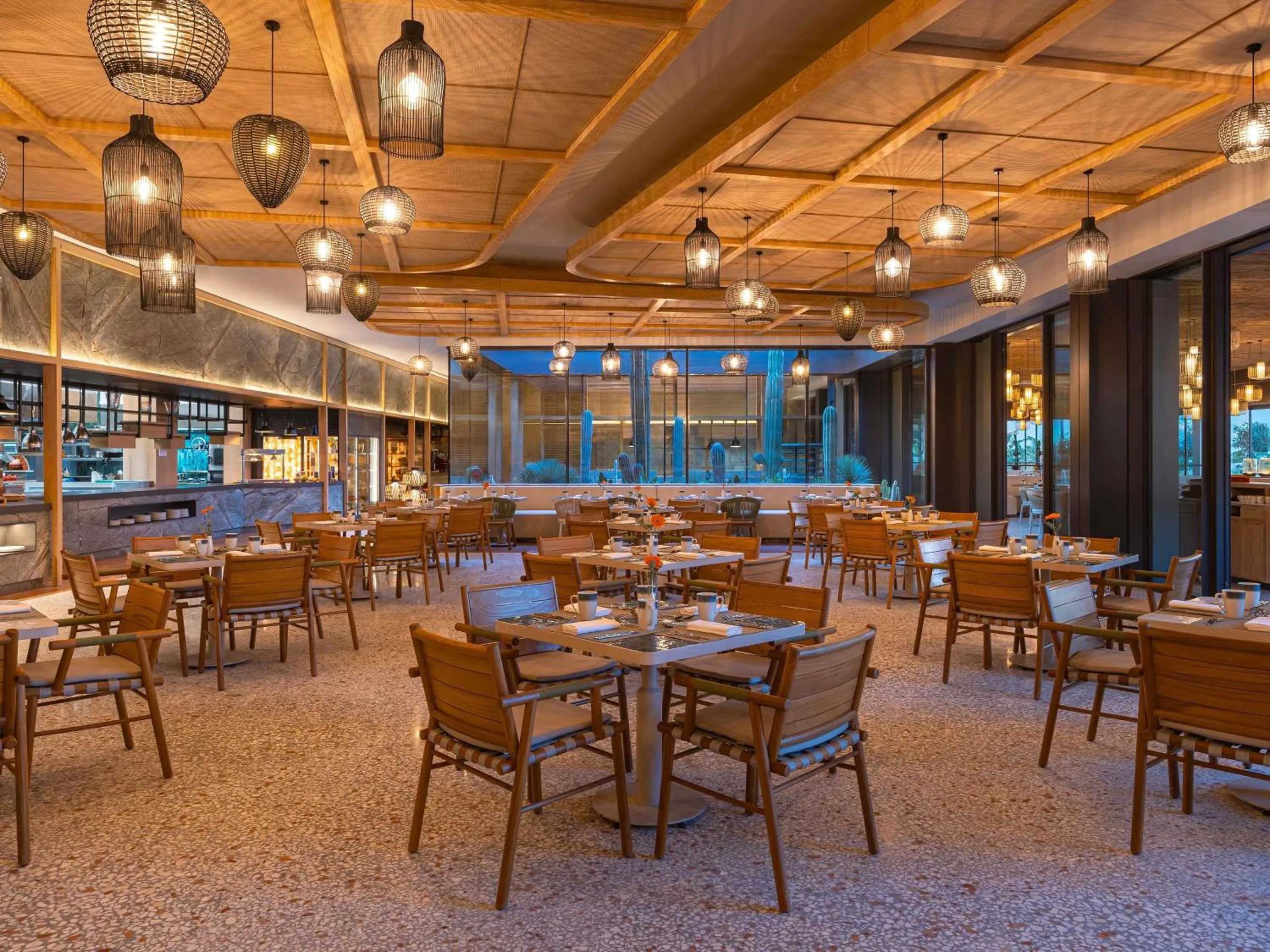 Restaurant/places to eat in Swissotel Resort And Spa Cesme