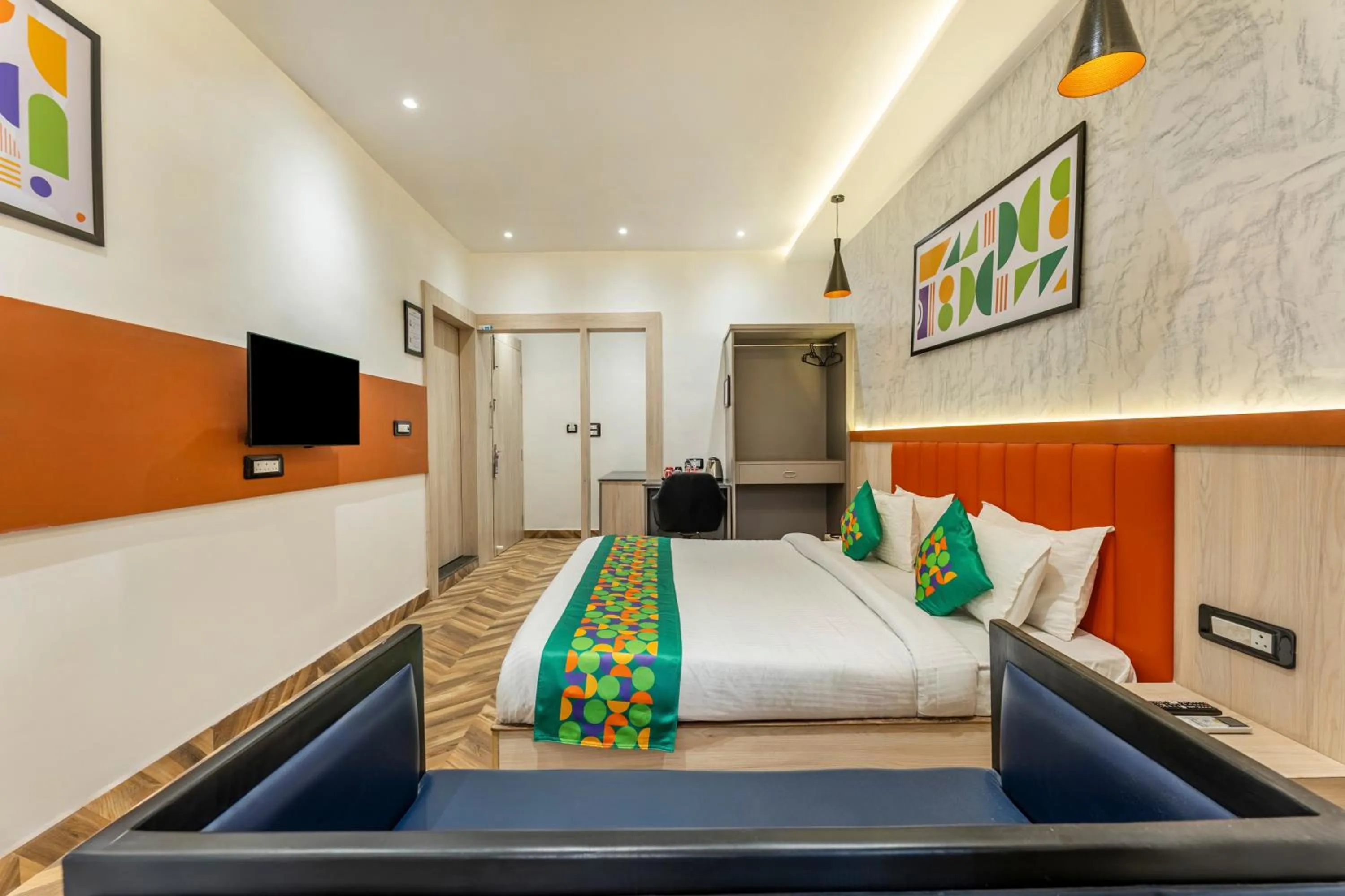 Bedroom, Bed in Treebo Divine Stay Prayagraj