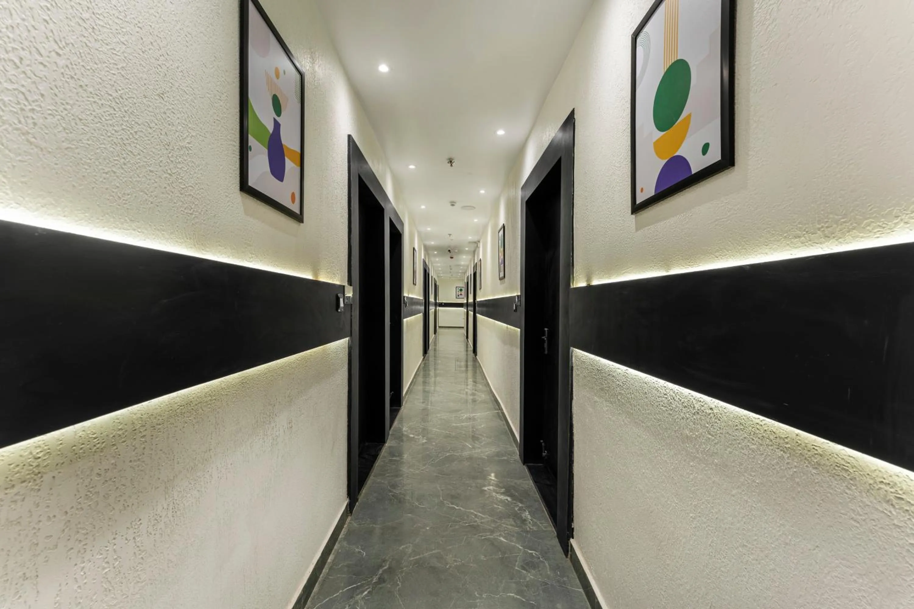 Lobby or reception in Treebo Divine Stay Prayagraj