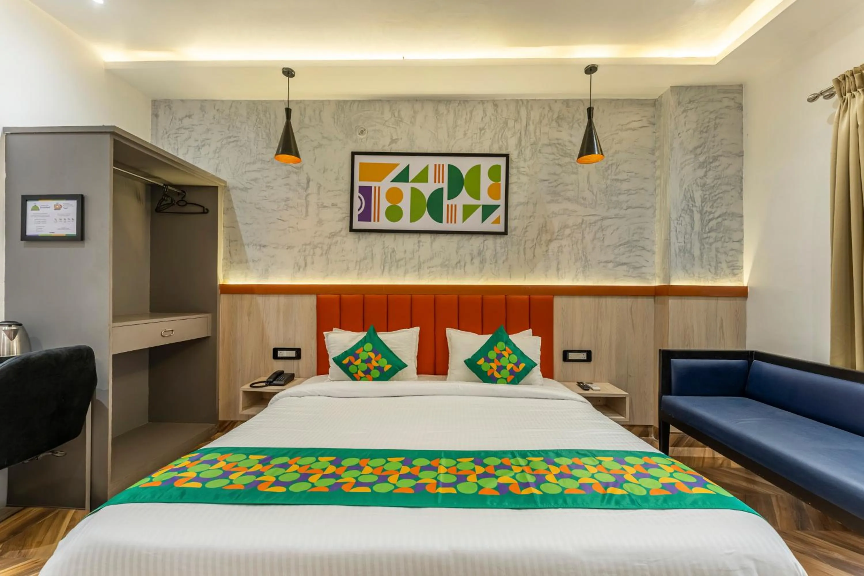 Bedroom, Bed in Treebo Divine Stay Prayagraj