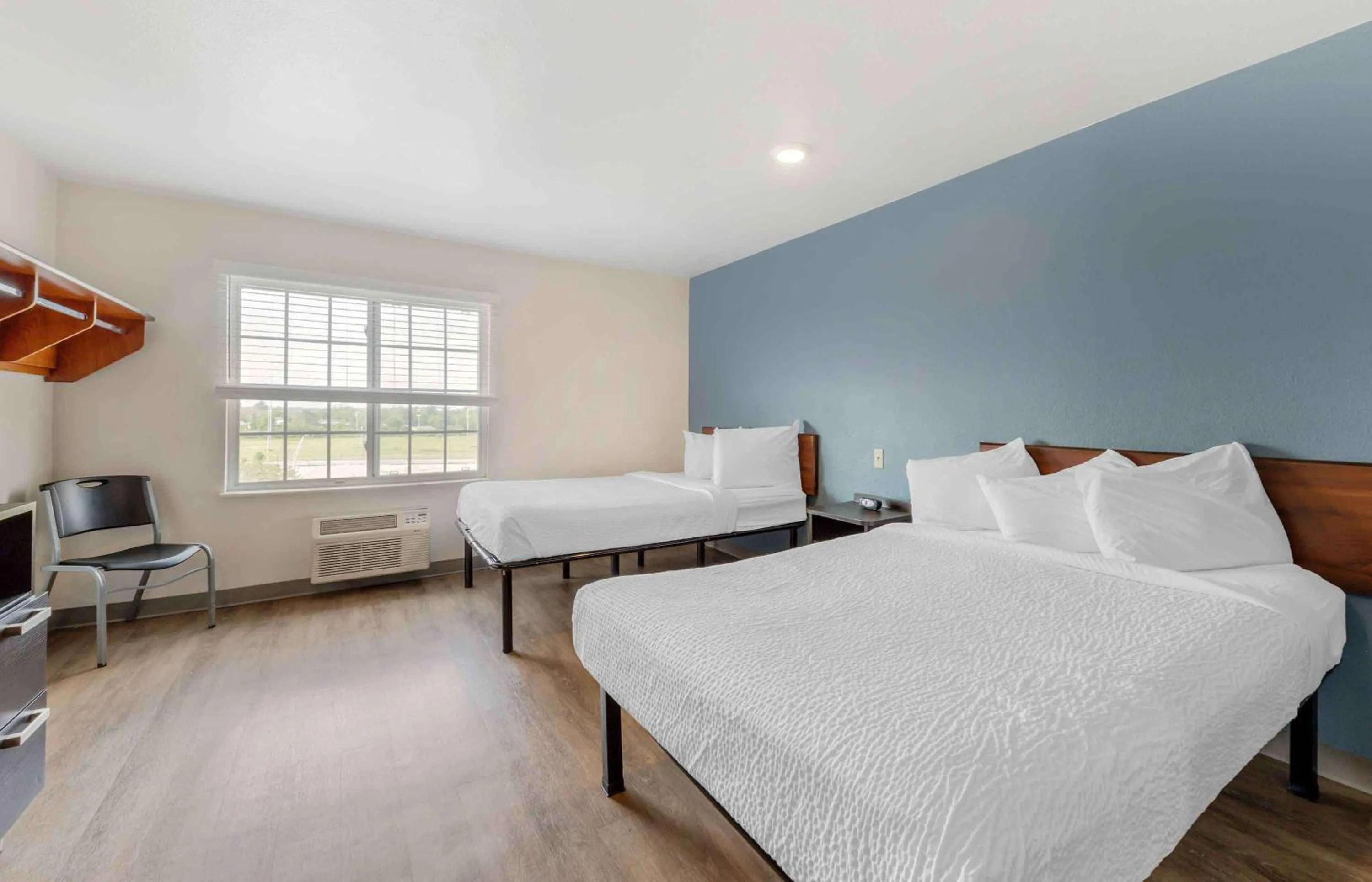 Bedroom, Bed in Extended Stay America Select Suites - Oklahoma City - Del City