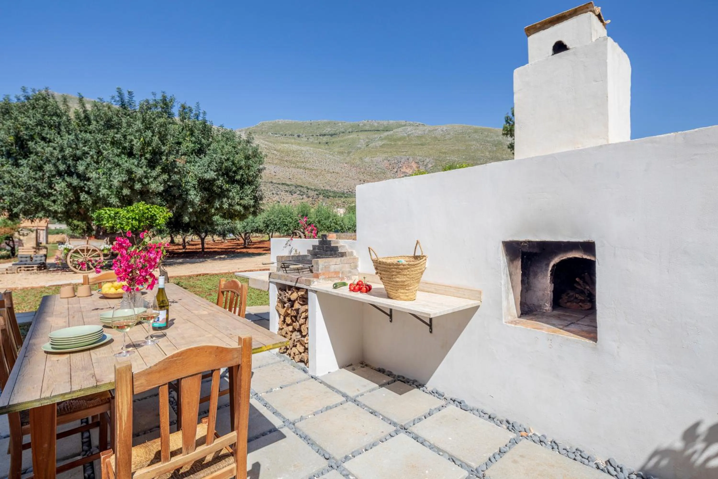 BBQ facilities in Case Vacanza Loria