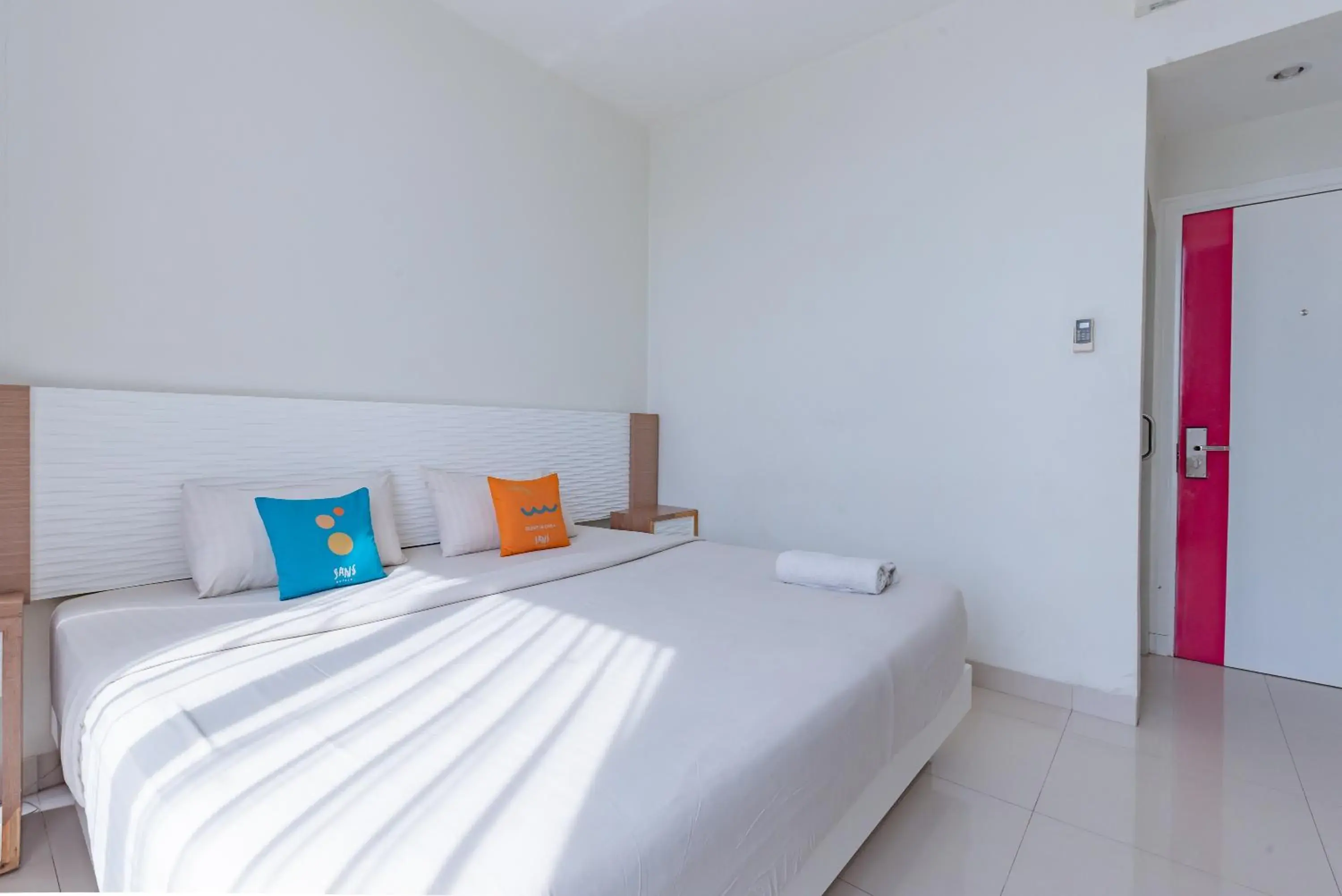 Suite in Sans Vibes Diemdi Kiaracondoong Bandung Suite in Sans Vibes Diemdi Kiaracondoong Bandung