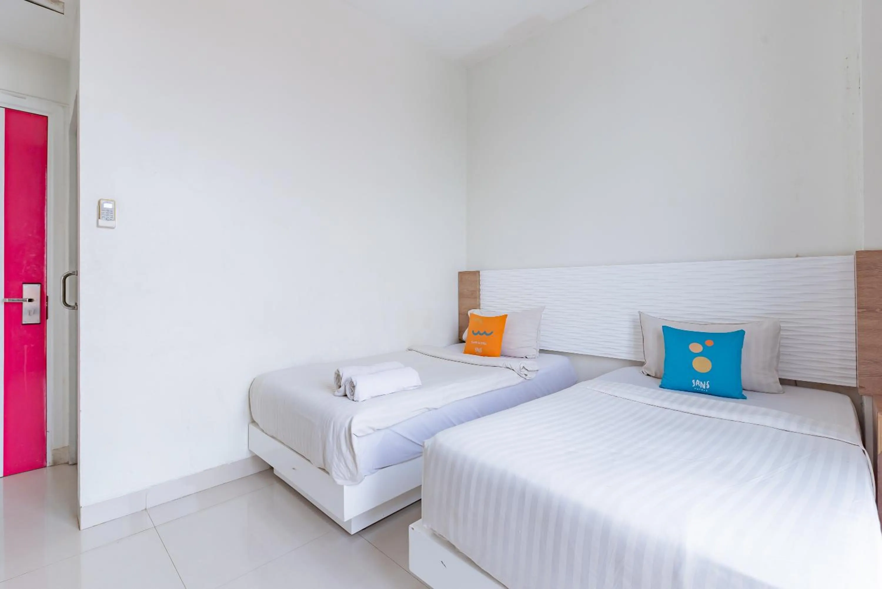 Bedroom, Bed in Sans Vibes Diemdi Kiaracondoong Bandung