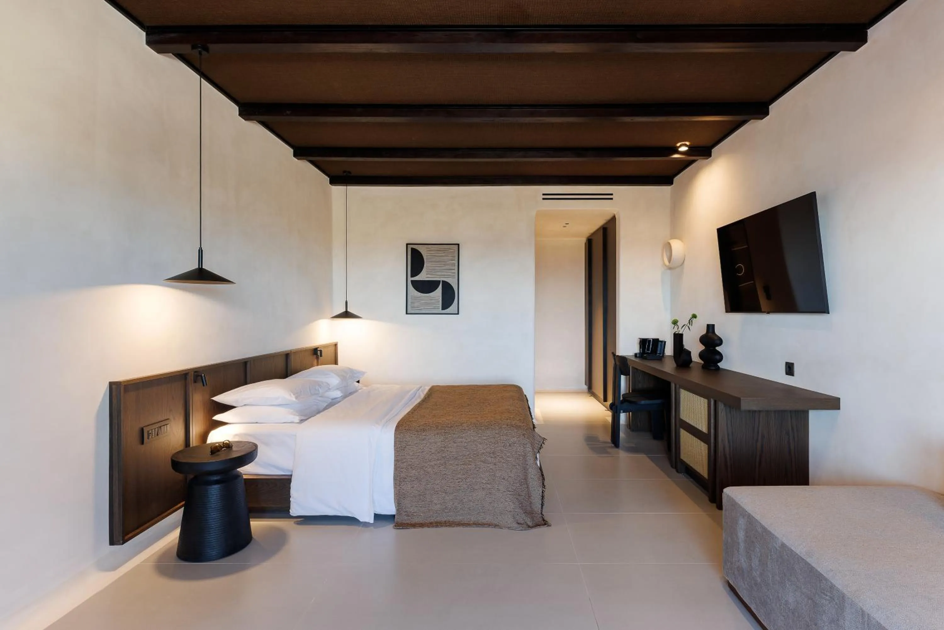 Bed in Maximus Mykonos