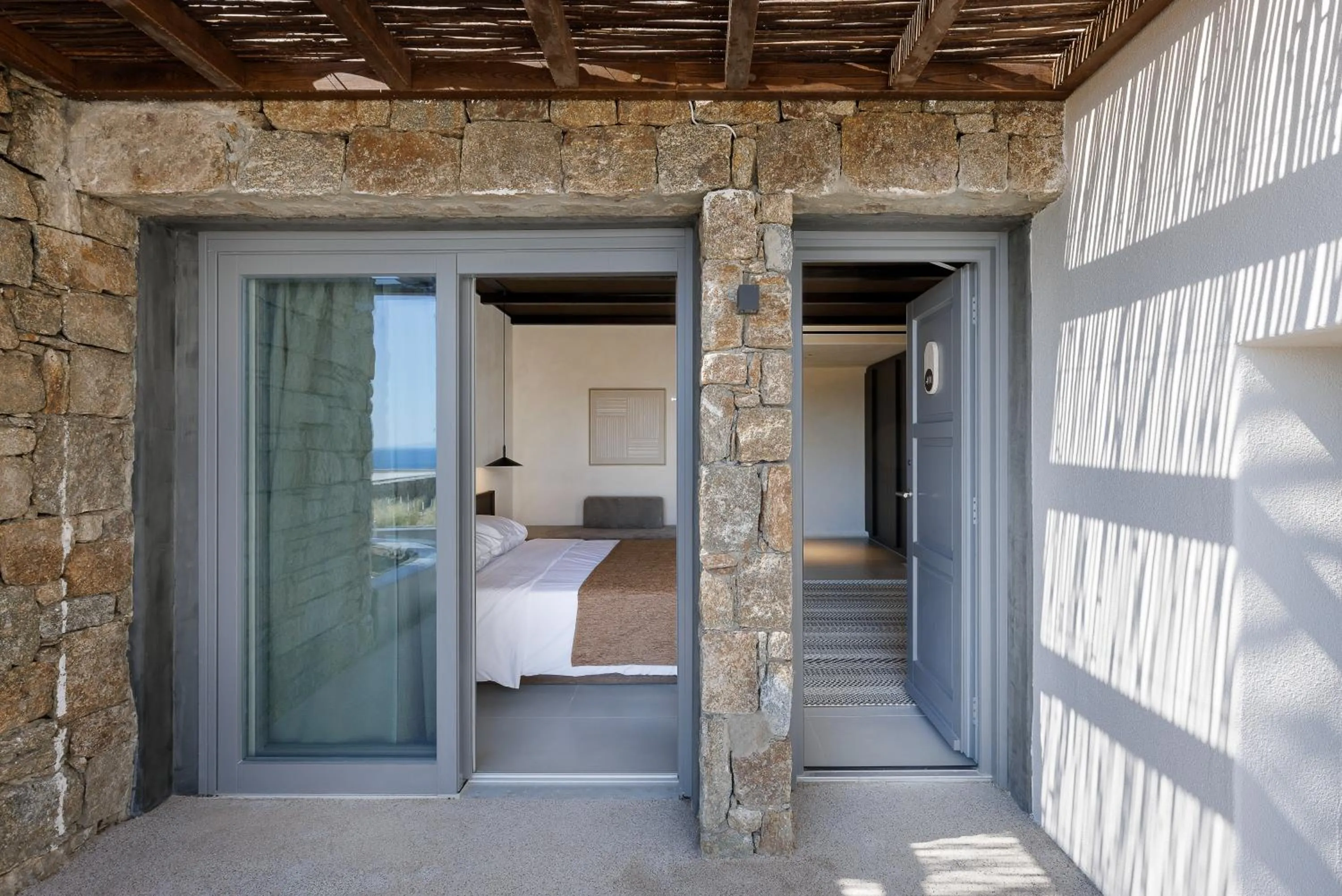 Bed in Maximus Mykonos