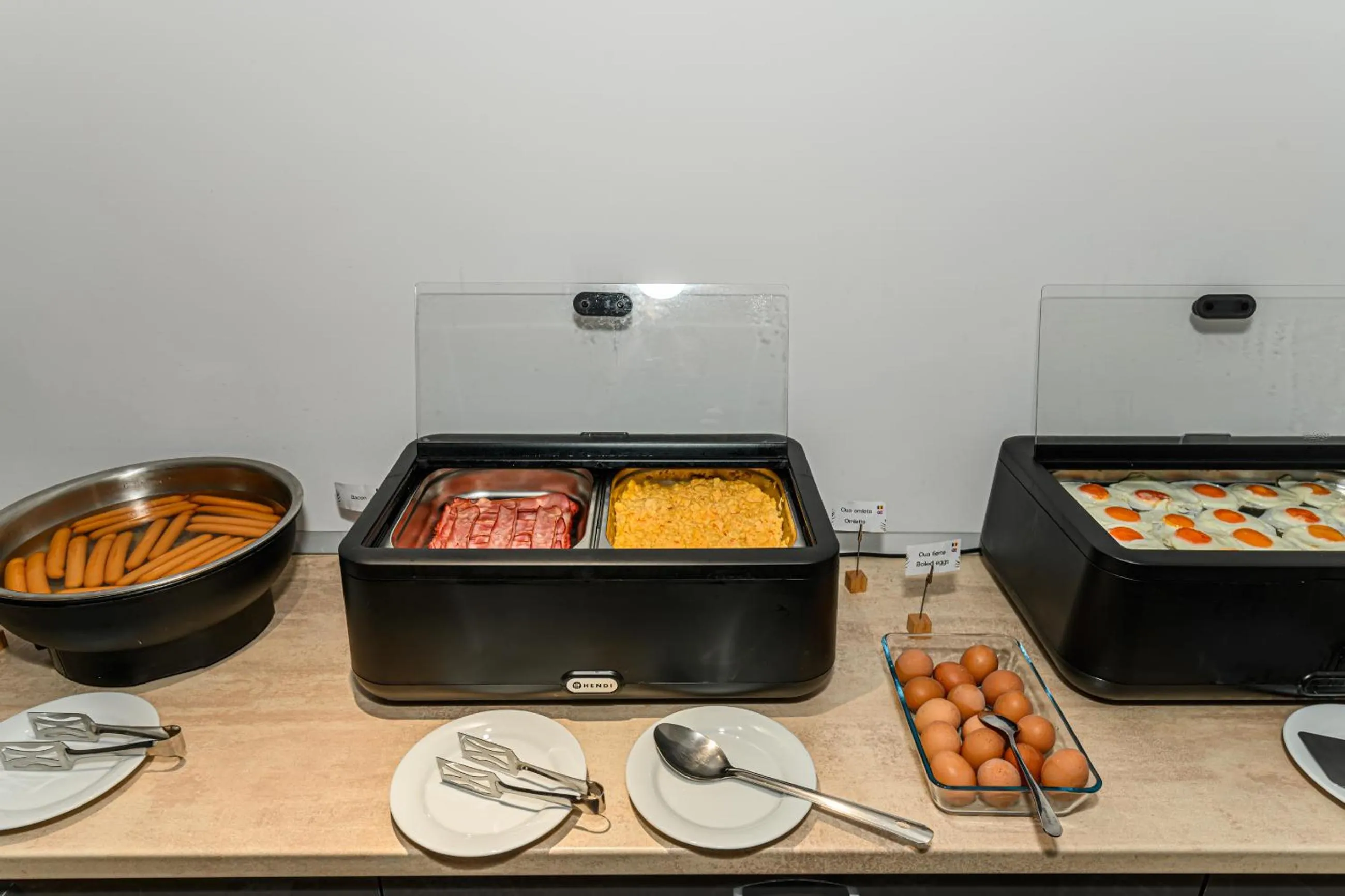 Breakfast in Johann Strauss Hotel