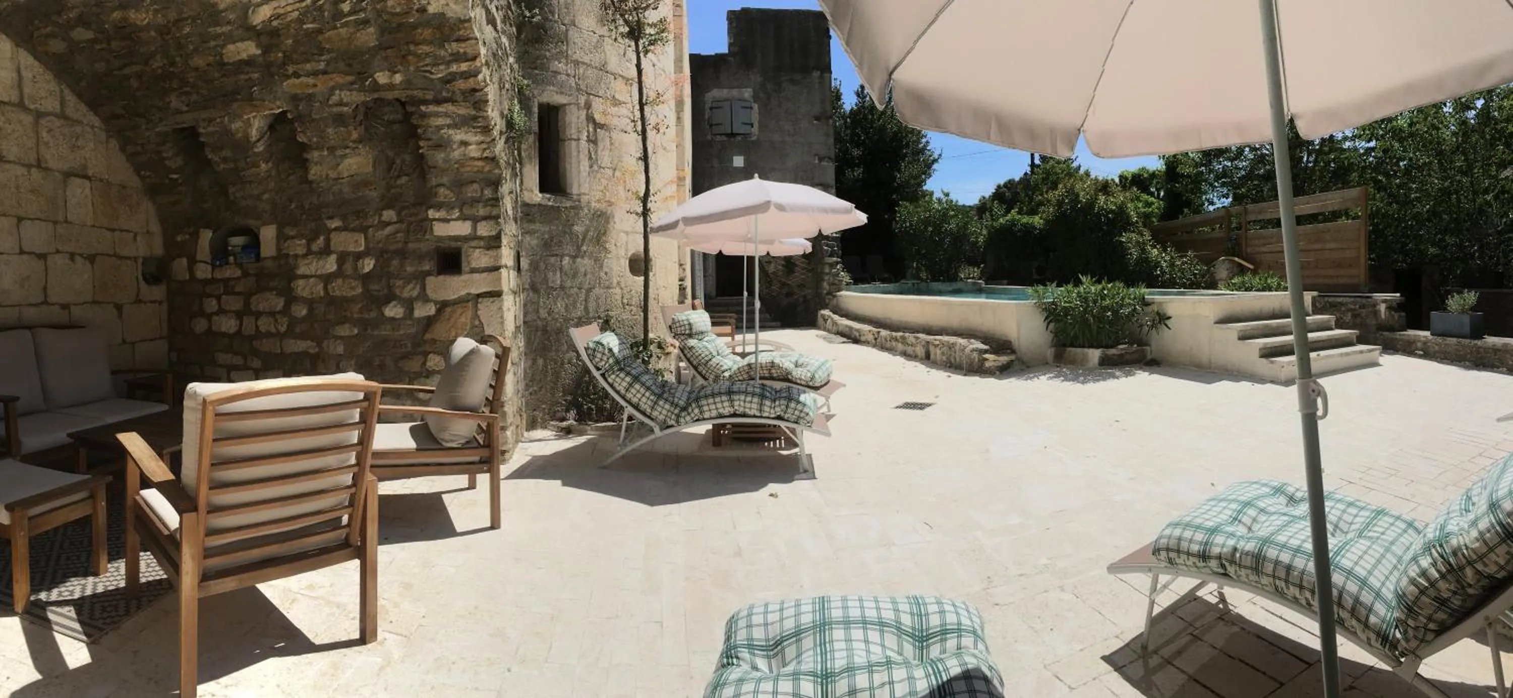 Patio in Chateau de la Bastide