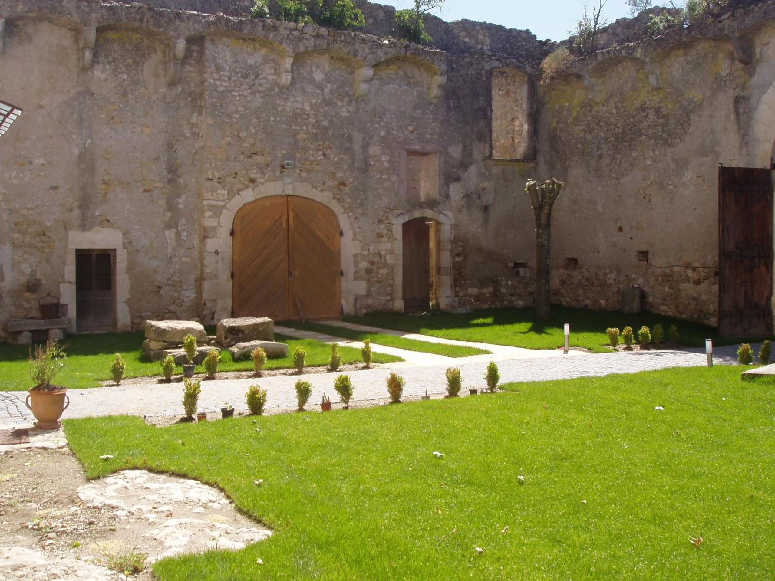 Nearby landmark in Chateau de la Bastide