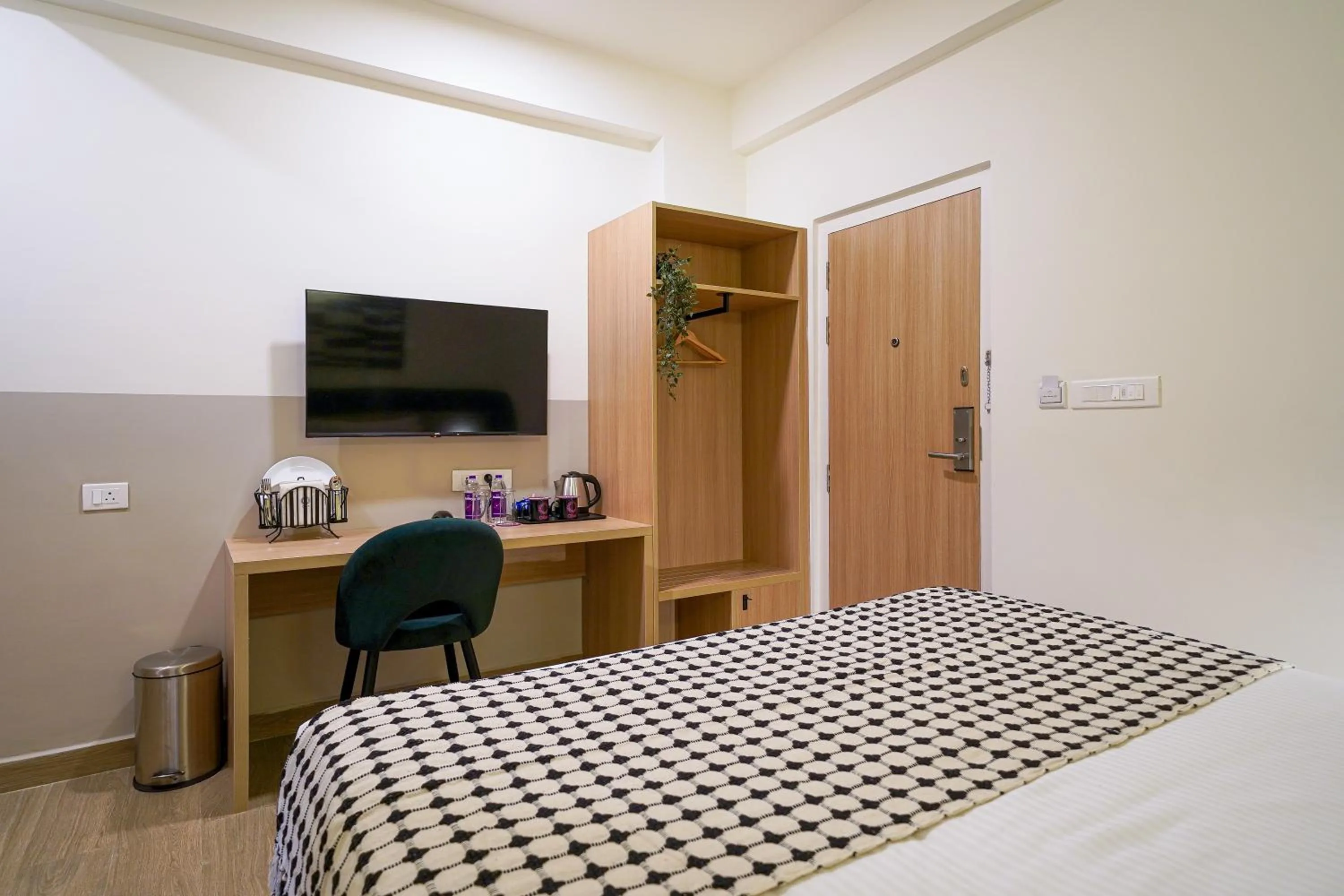 TV and multimedia, Bed in Olive Hotel Hoodi by Embassy Group