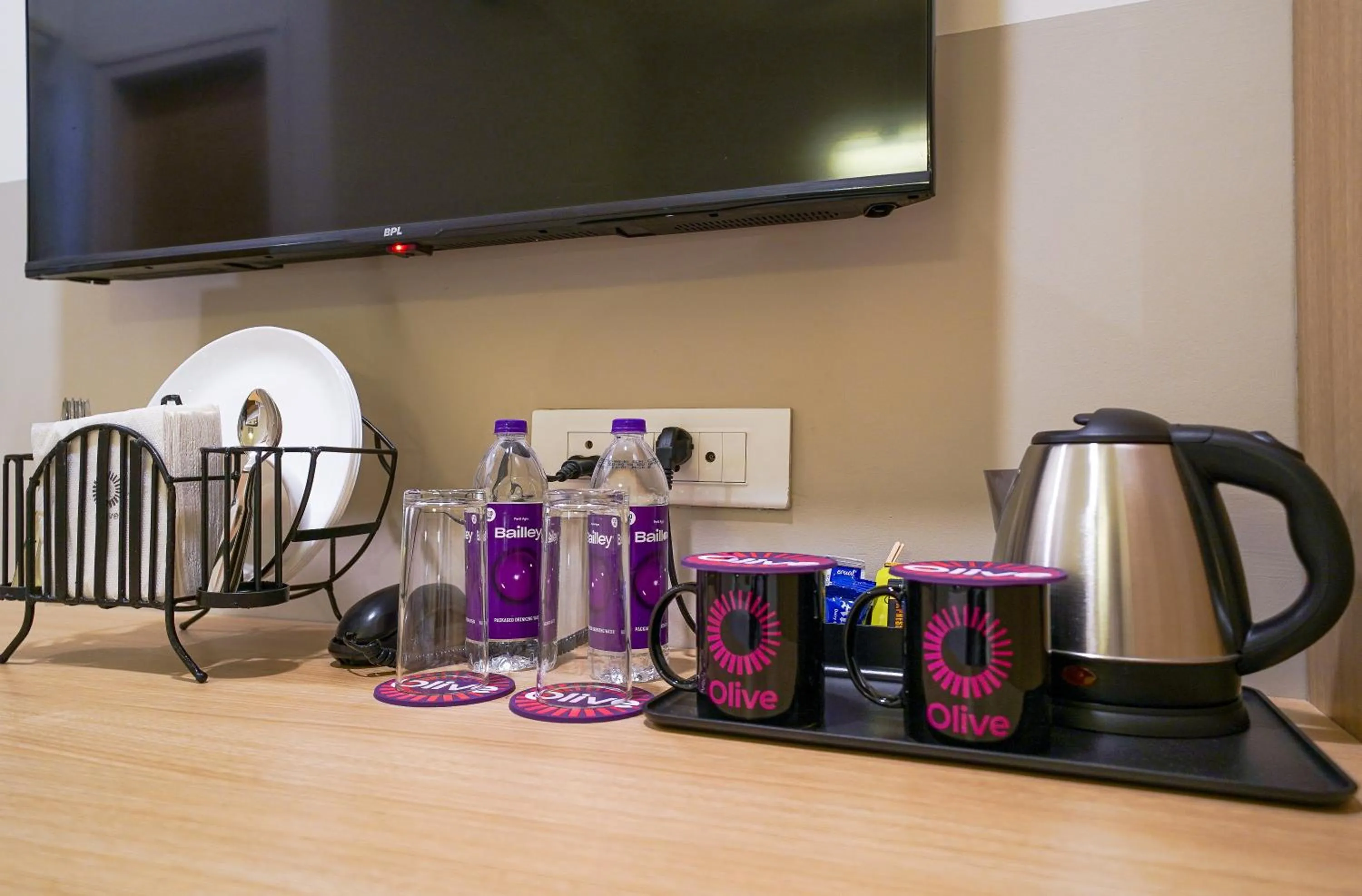 Coffee/tea facilities in Olive Hotel Hoodi by Embassy Group