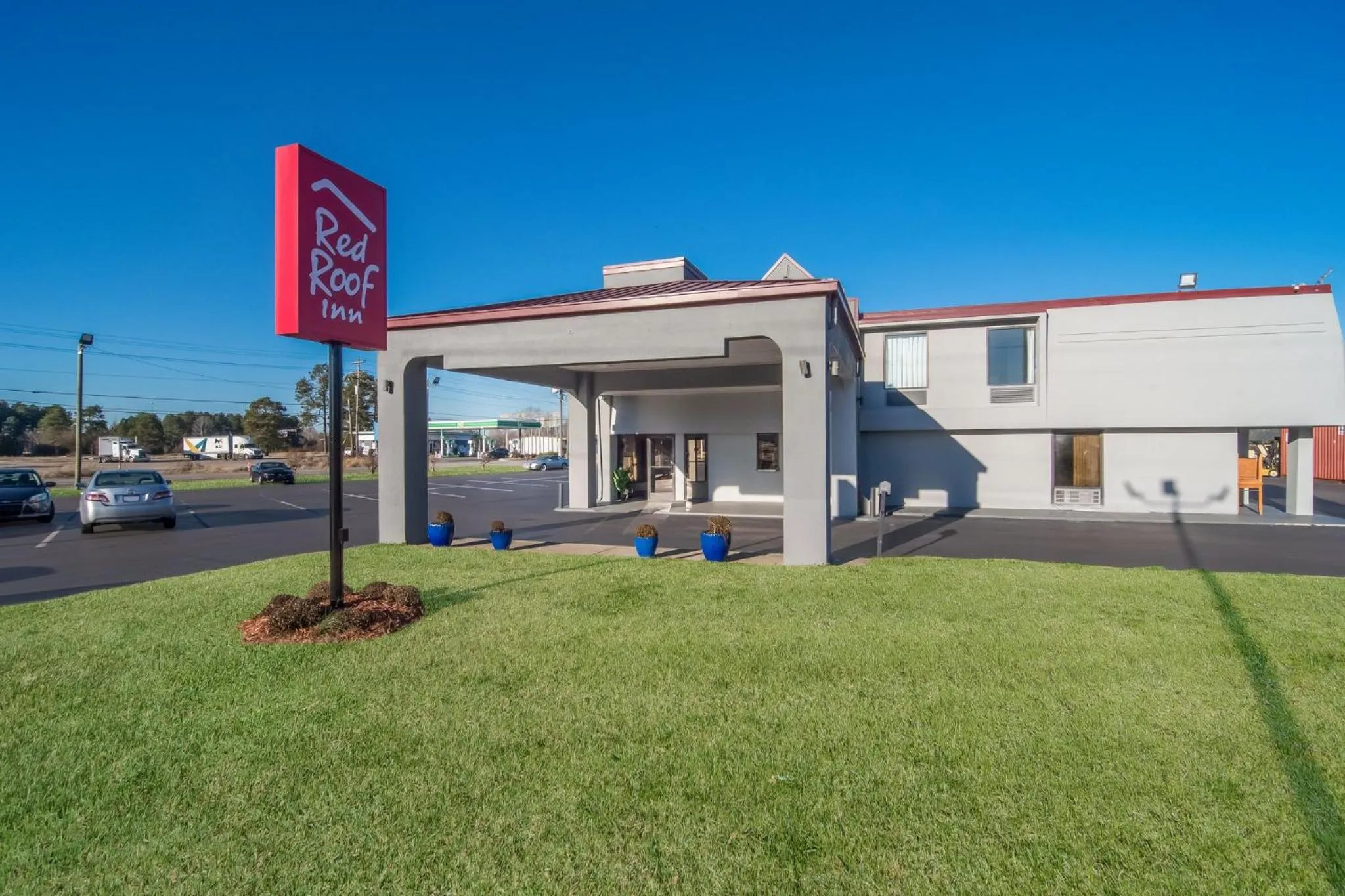 Property building in Red Roof Inn Rocky Mount - Battleboro