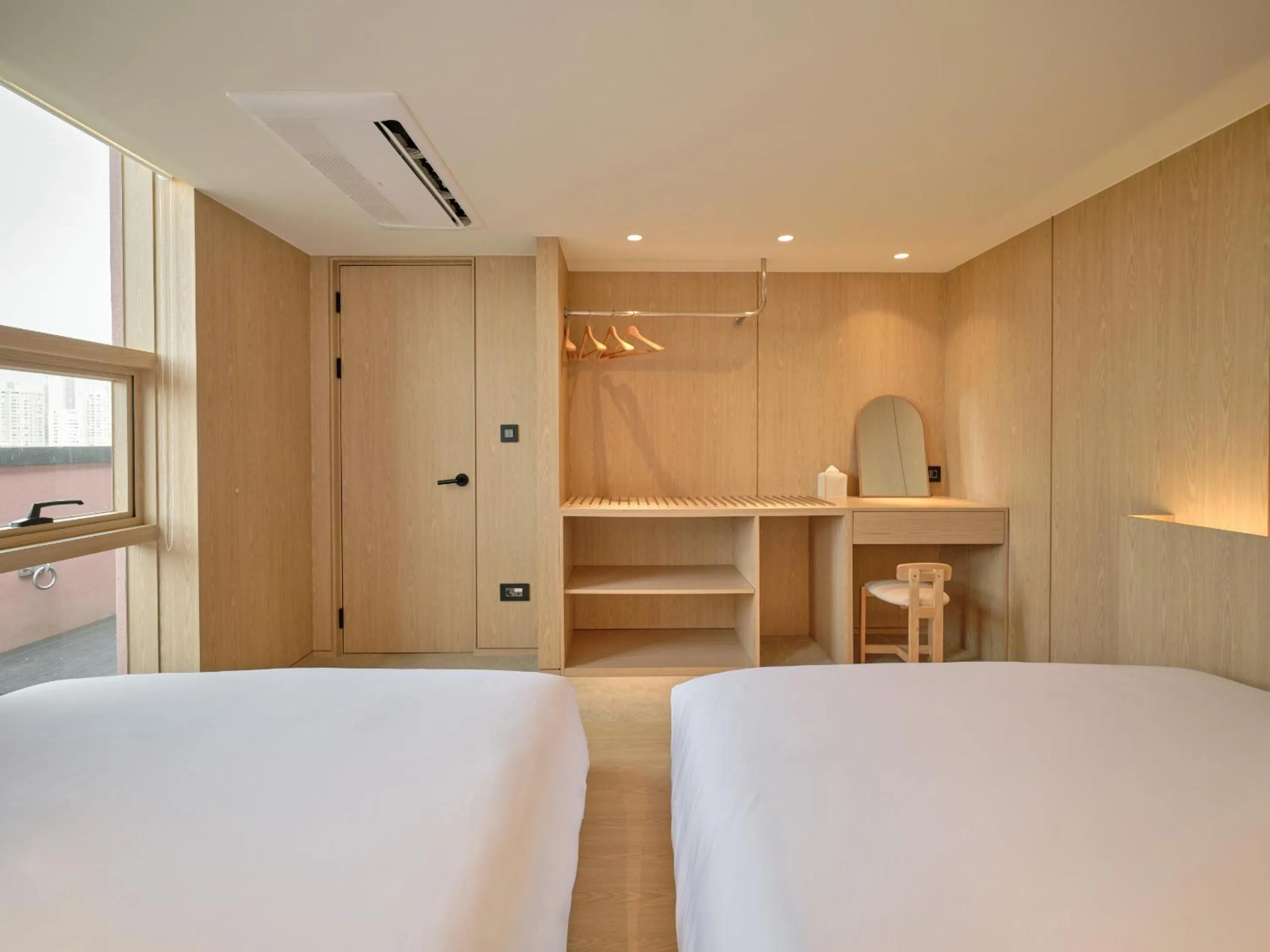 Bed in UH Suite The Coex