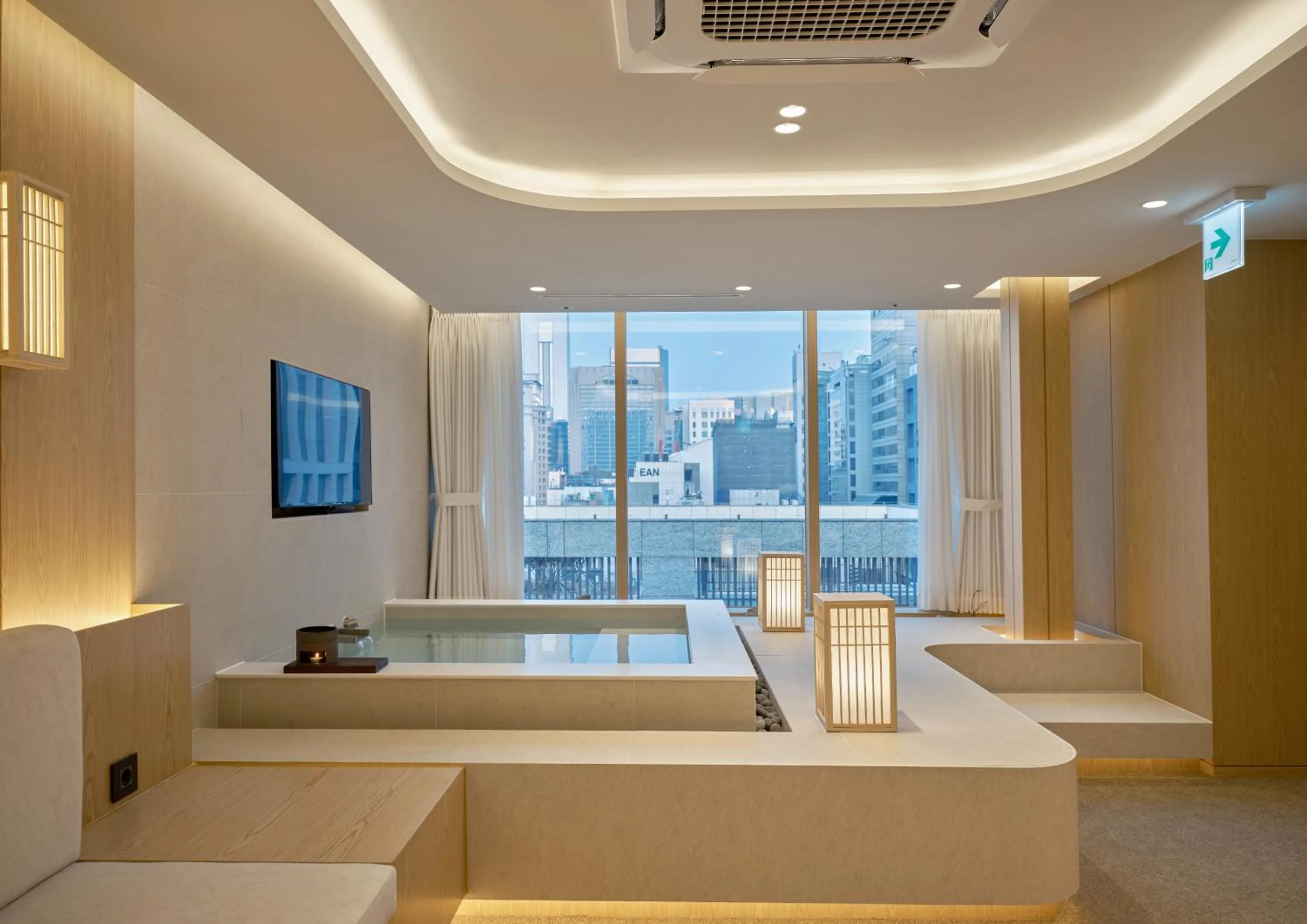 Spa and wellness centre/facilities in UH Suite The Coex