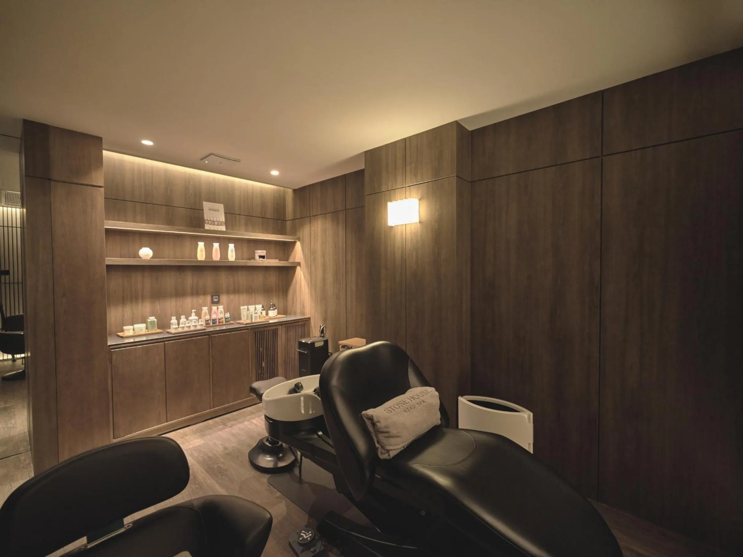 Spa and wellness centre/facilities in UH Suite The Coex