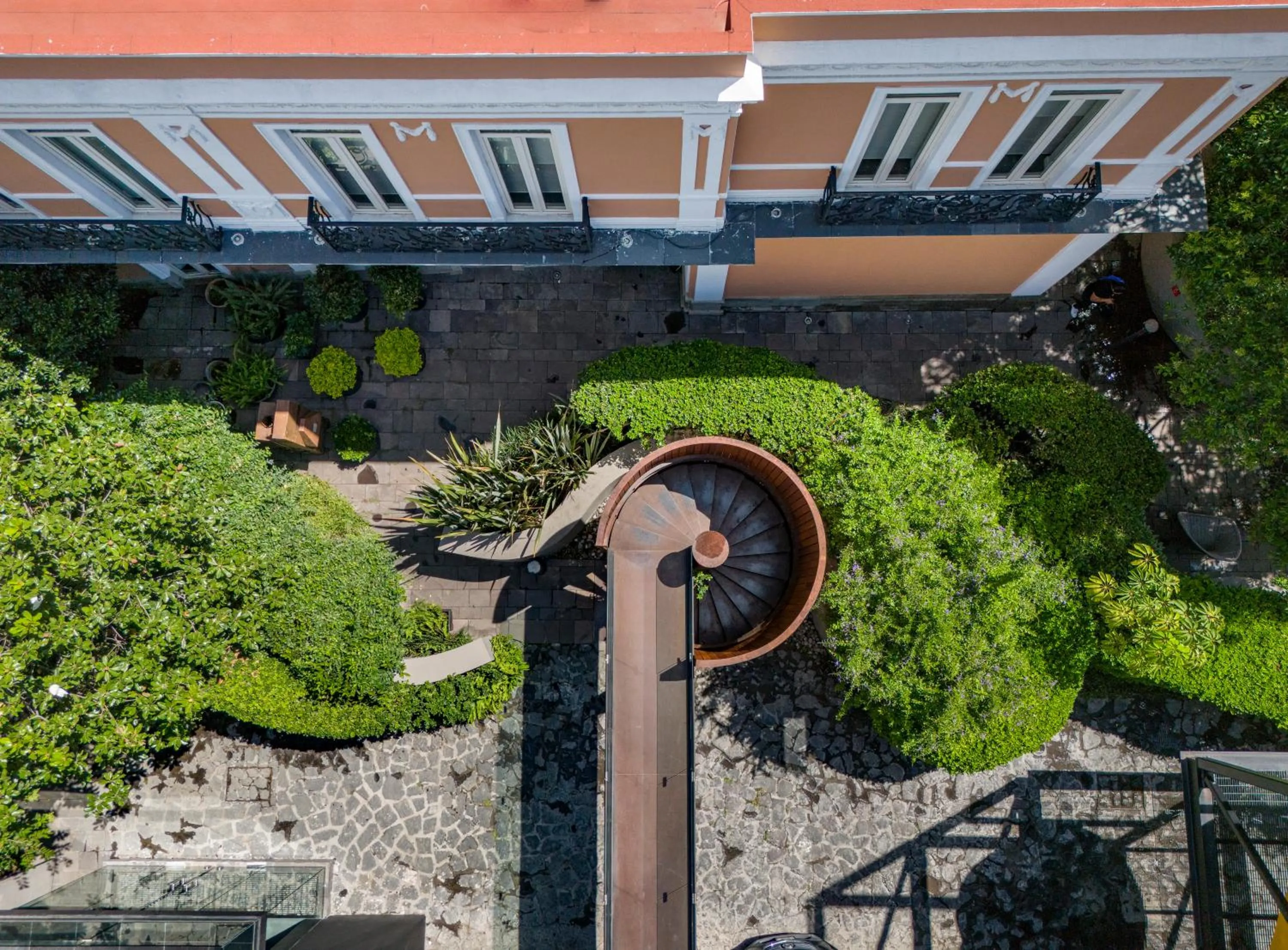 Property building in Hacienda Peña Pobre