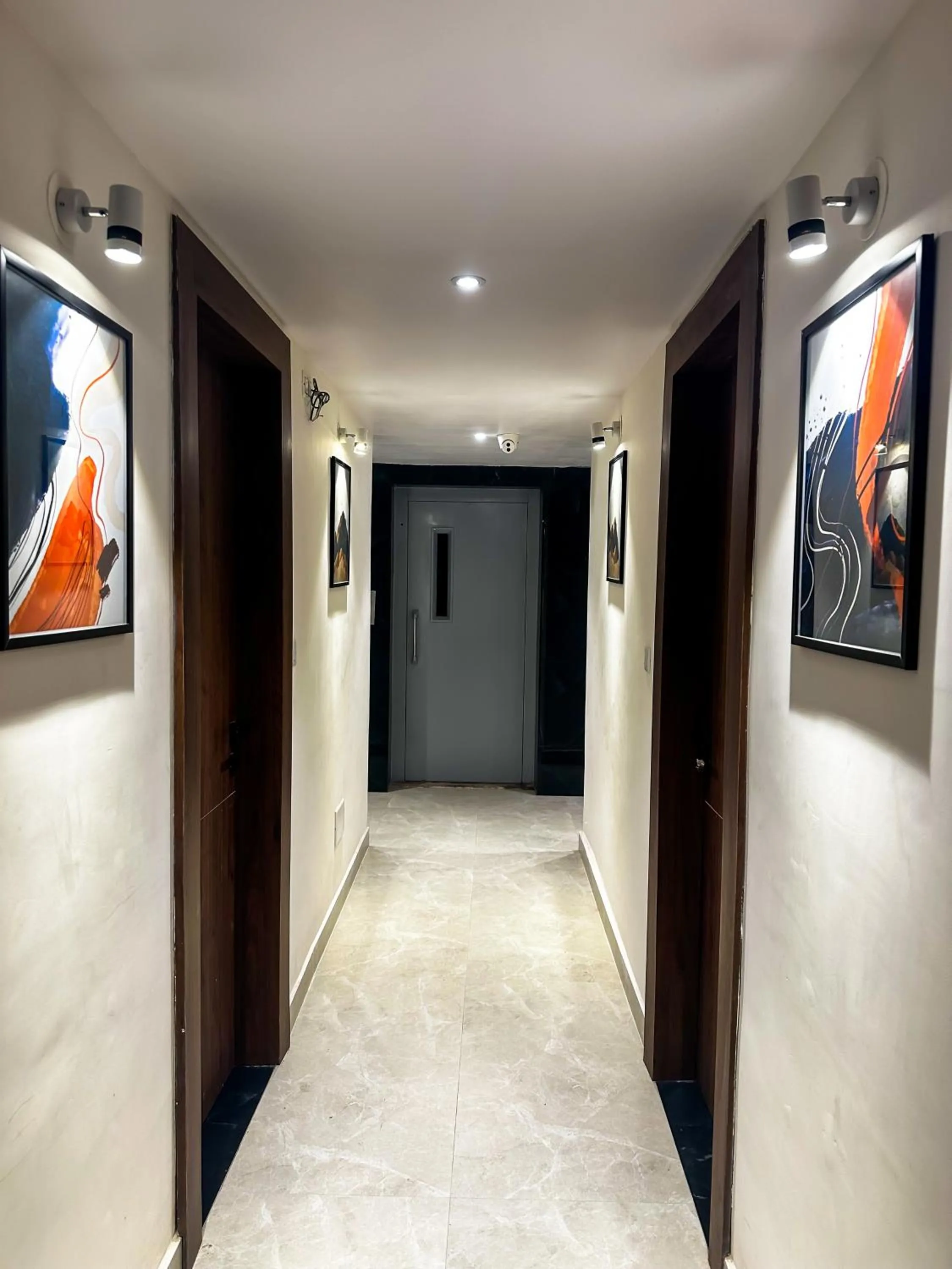 Hotel Emerald
