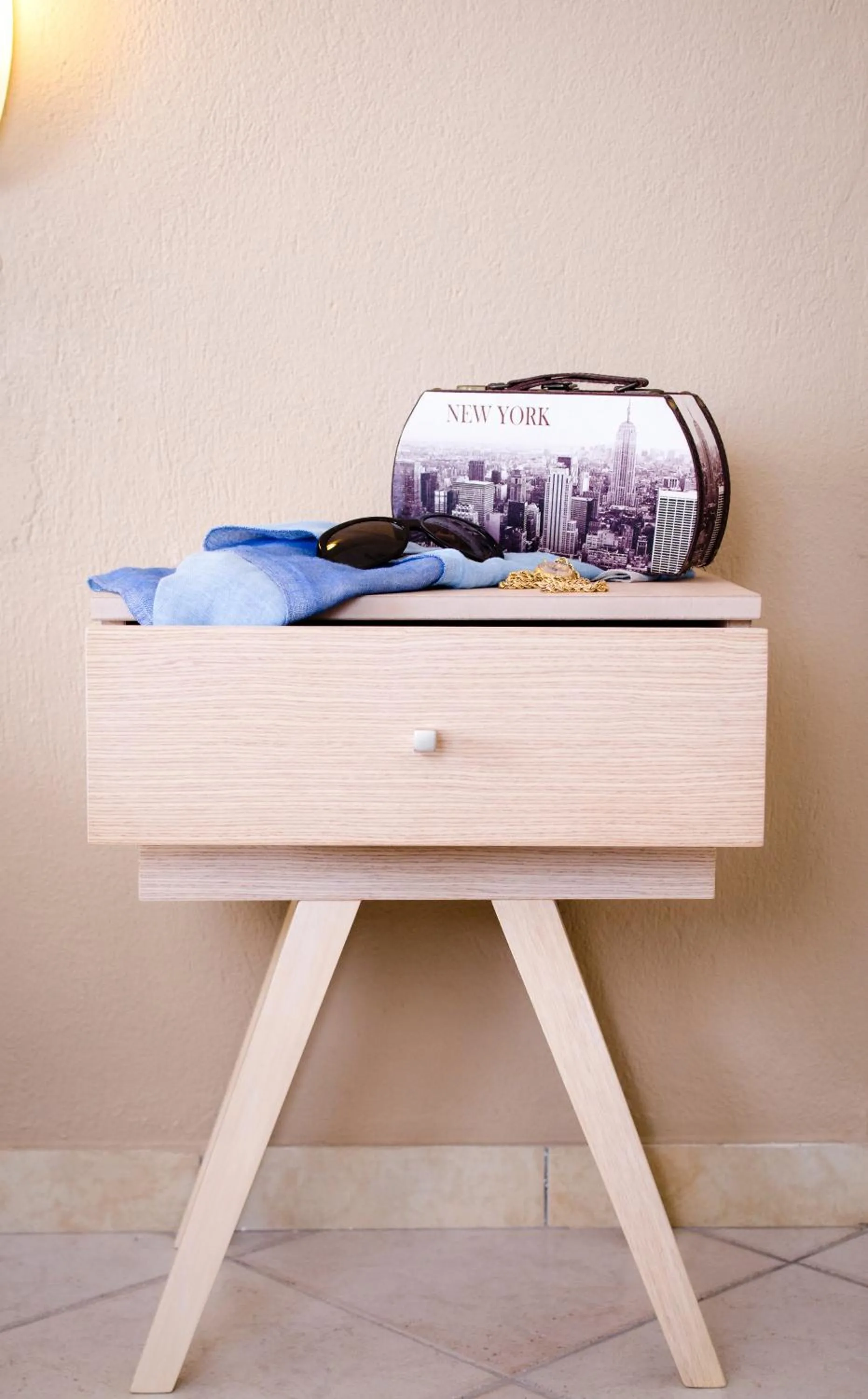 Decorative detail in Stratos Hotel