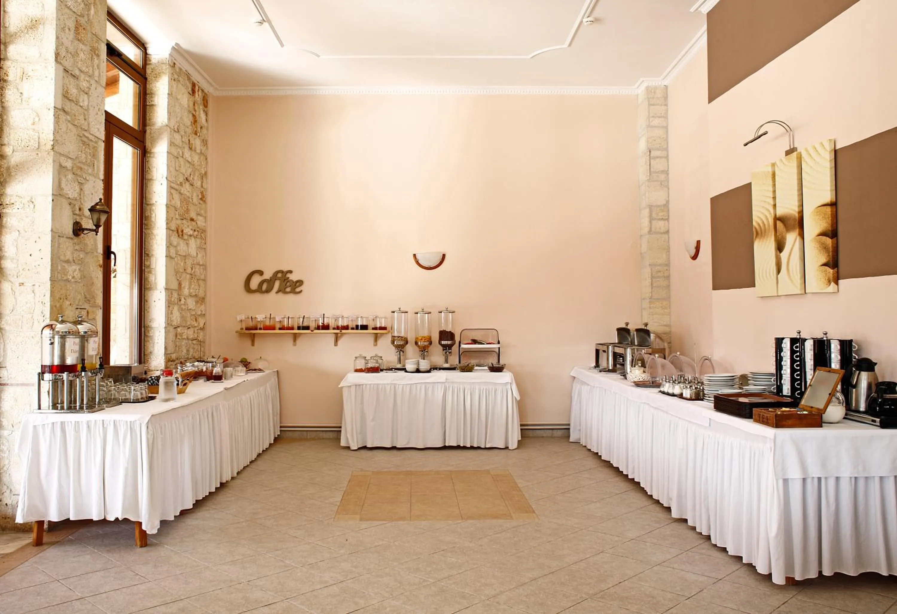 Breakfast in Stratos Hotel