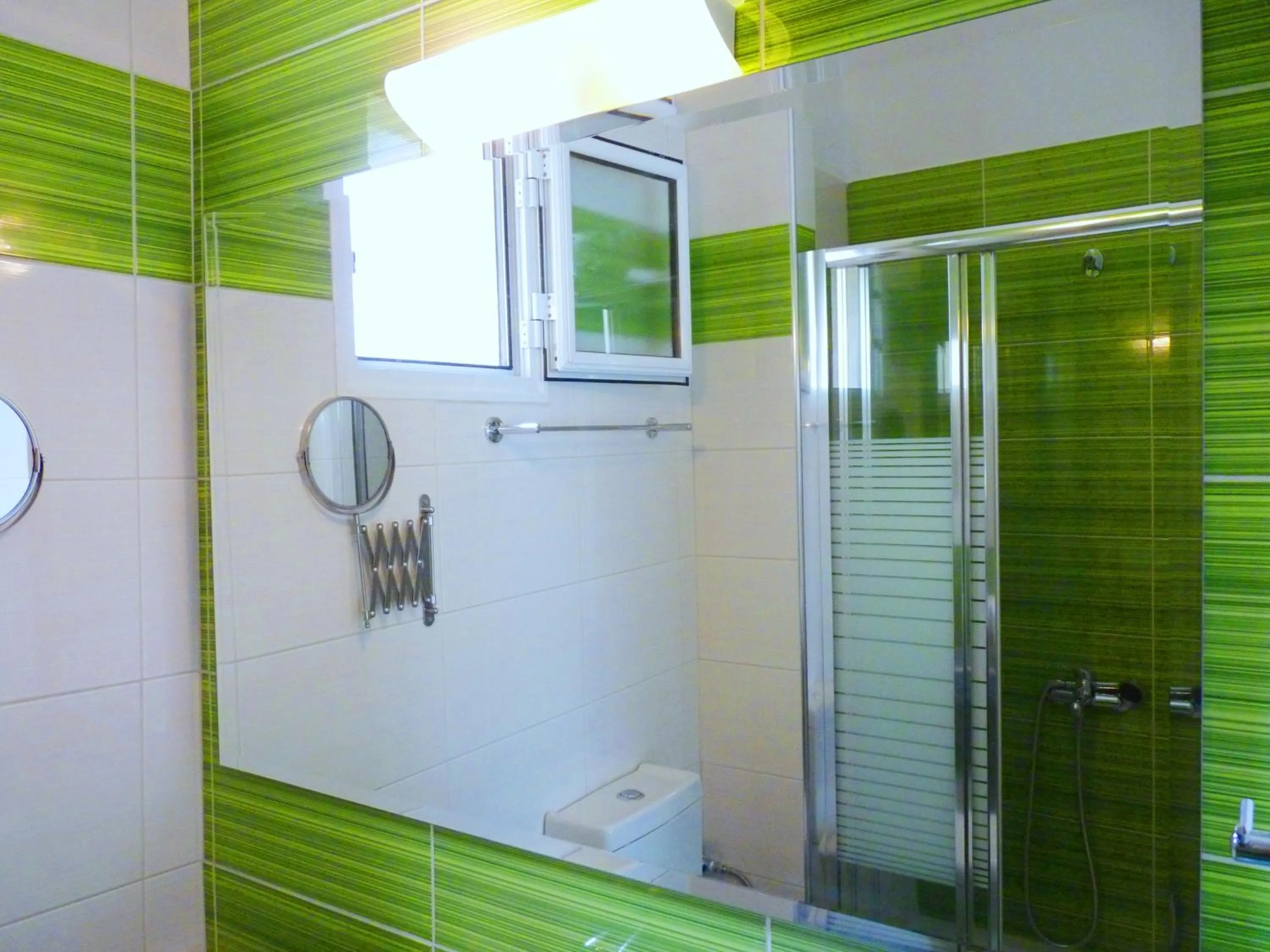 Bathroom in Stratos Hotel